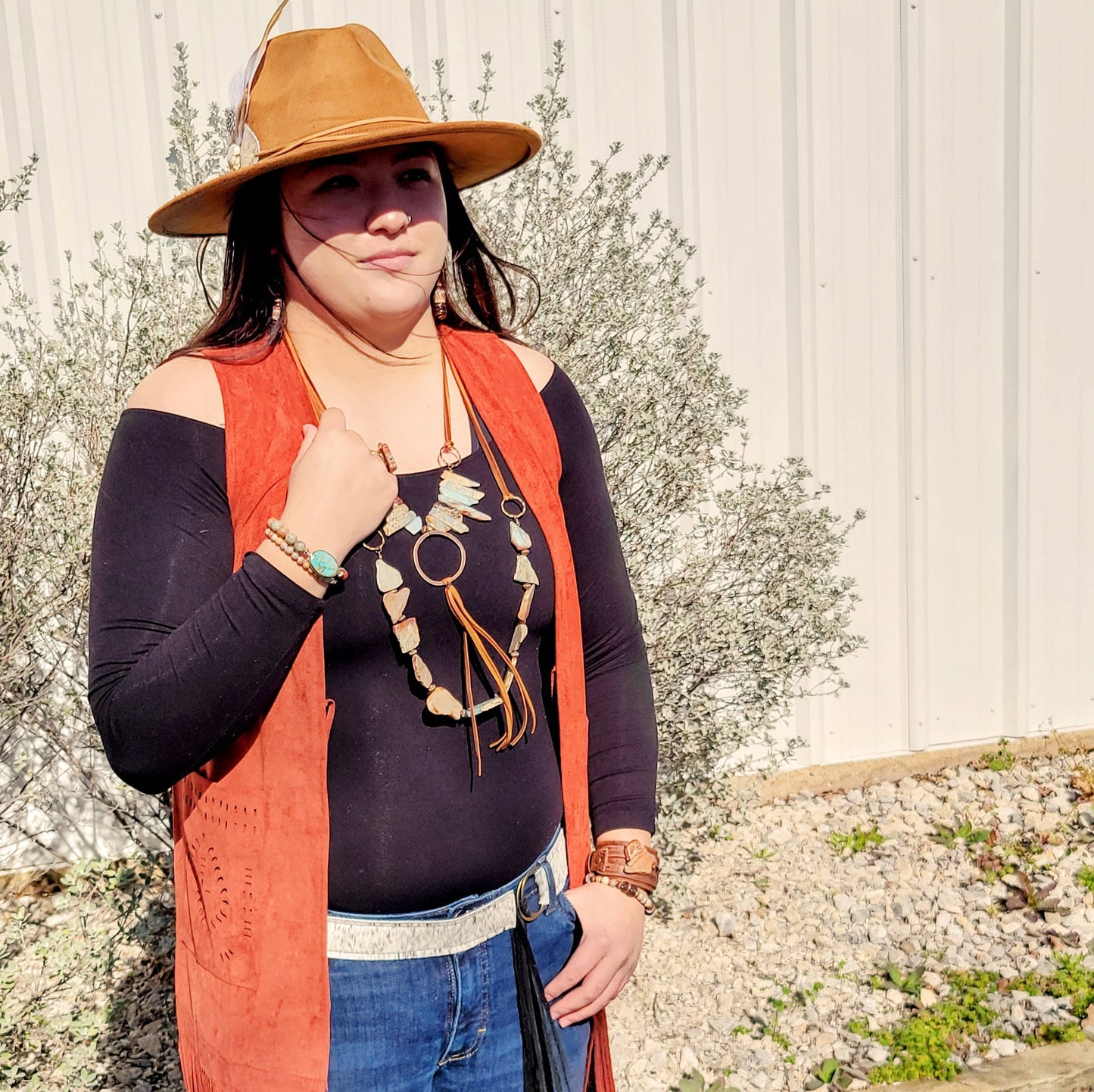 Aqua Terra Beaded Bracelet with Center Accent 809n: Blue