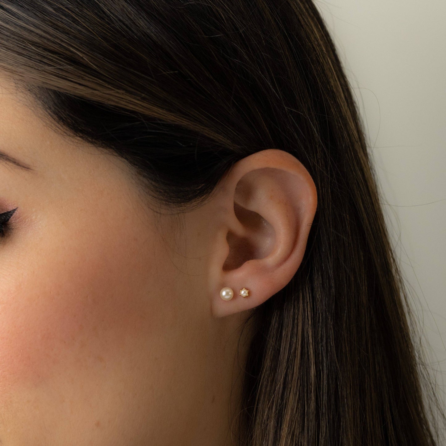 Freshwater Pearl Studs: 925Sterling/14KT Gold