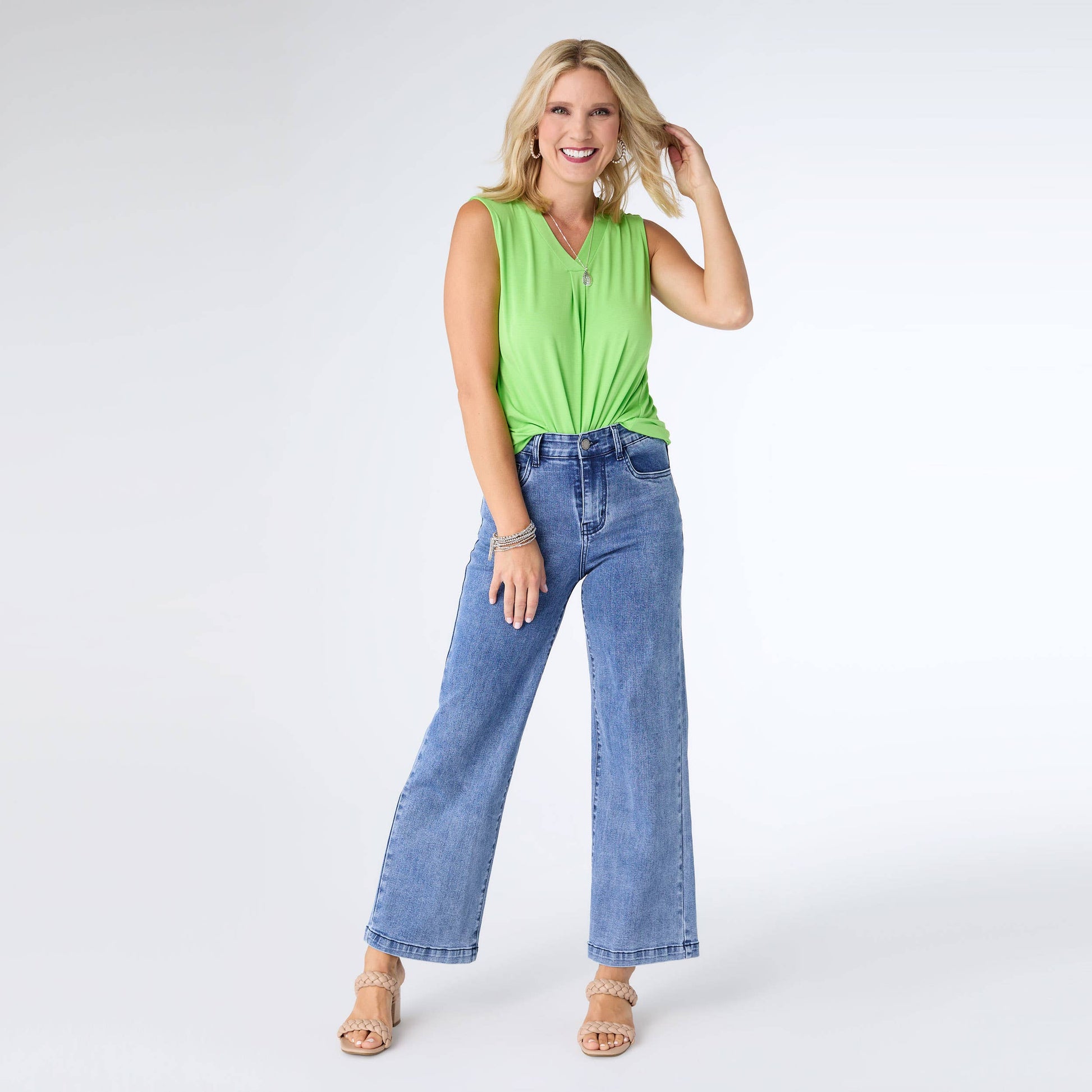 EverStretch Wide Leg Ankle: Medium Denim