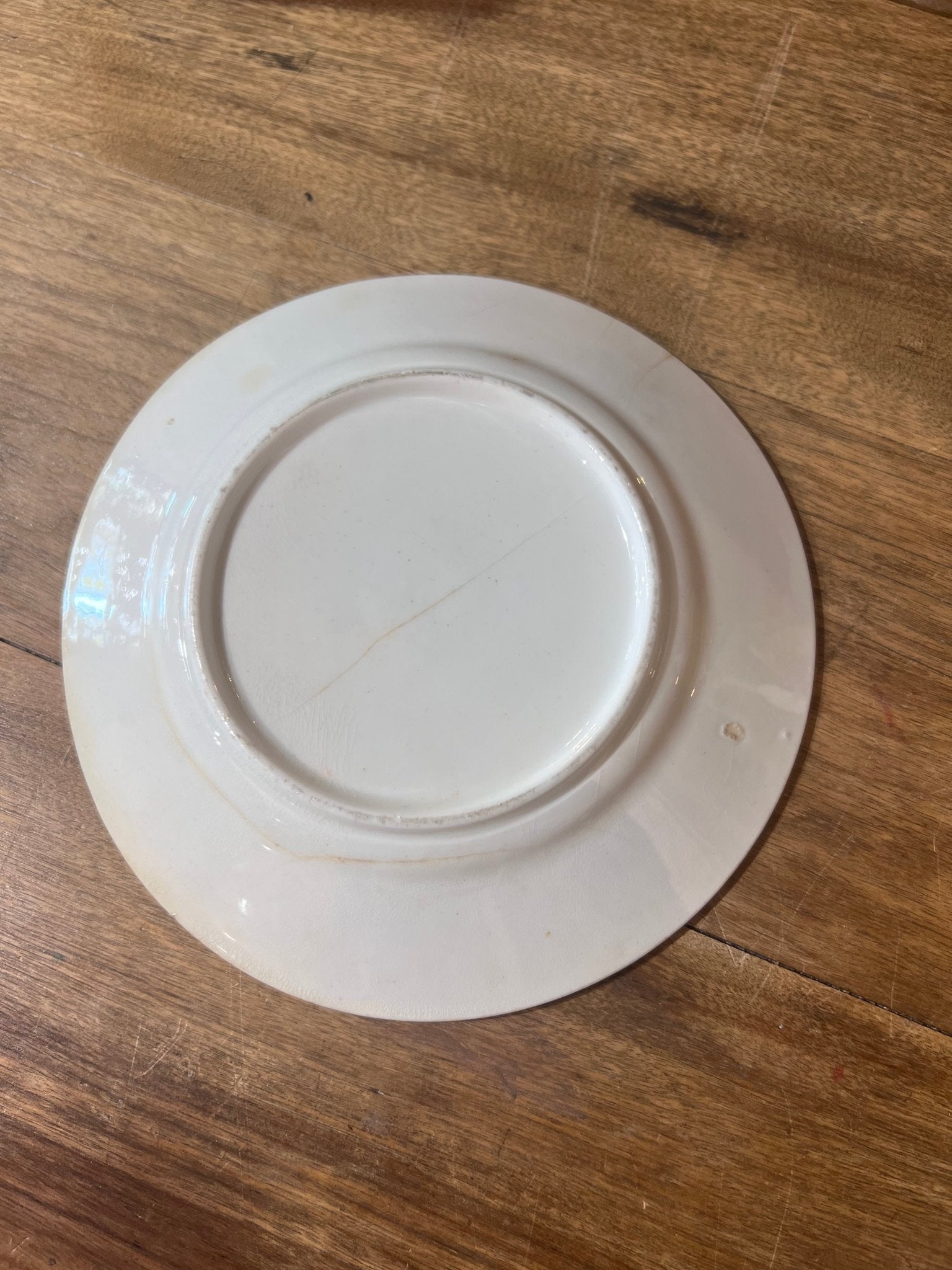 6.5" Ironstone Plate with Purple Vine Clusters 