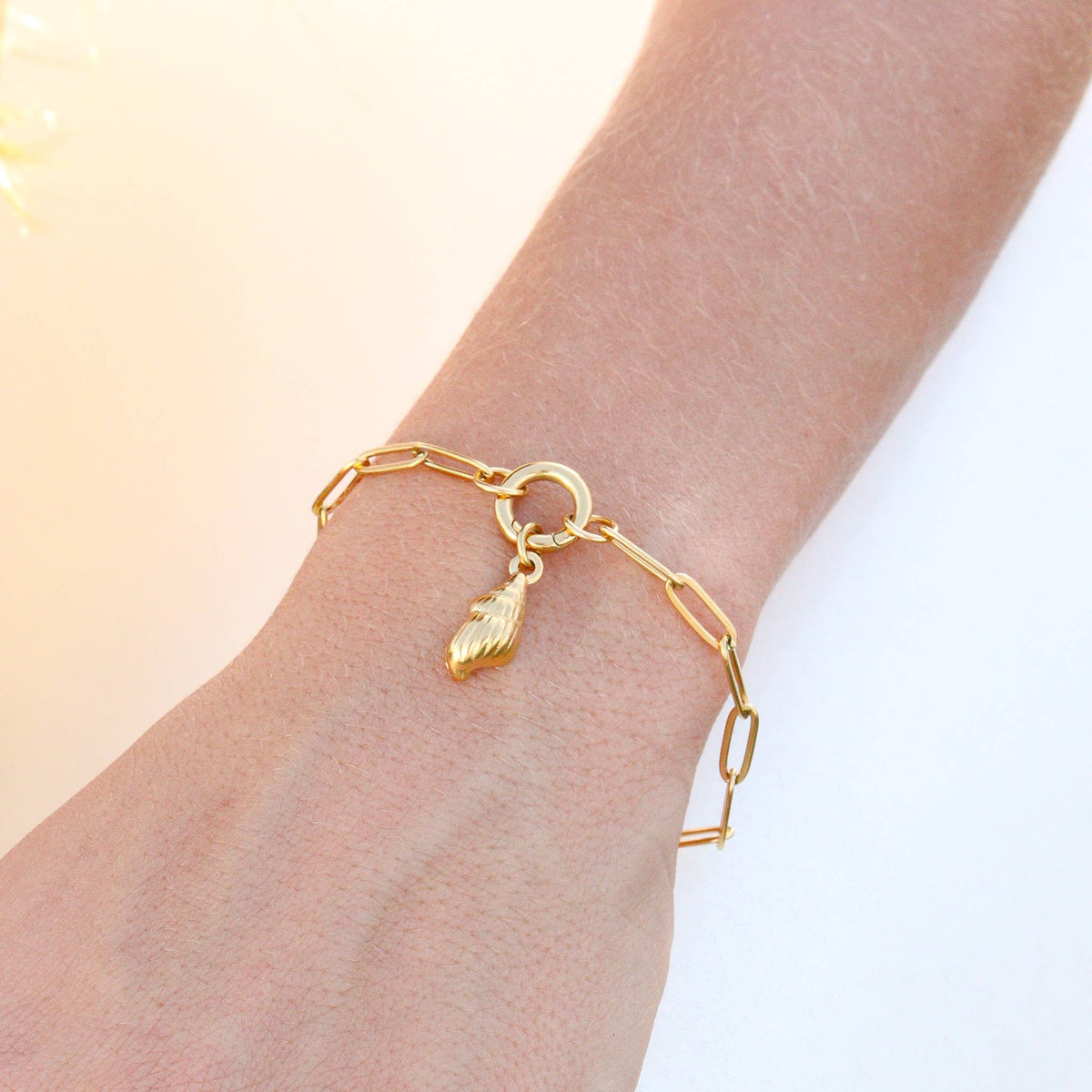 Stainless Steel Paperclip with Charm Keeper Chain Bracelet: Gold / 6.5" WJW