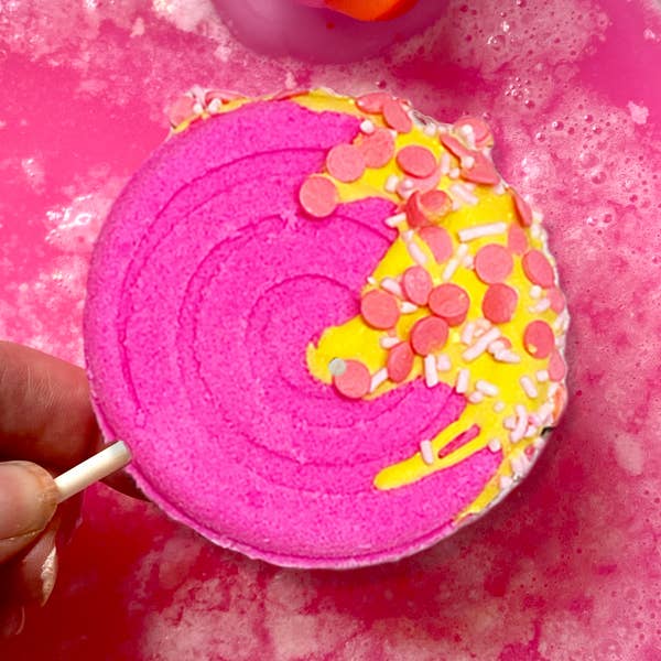Lollipop Bath Bomb - Pink: Pink and White