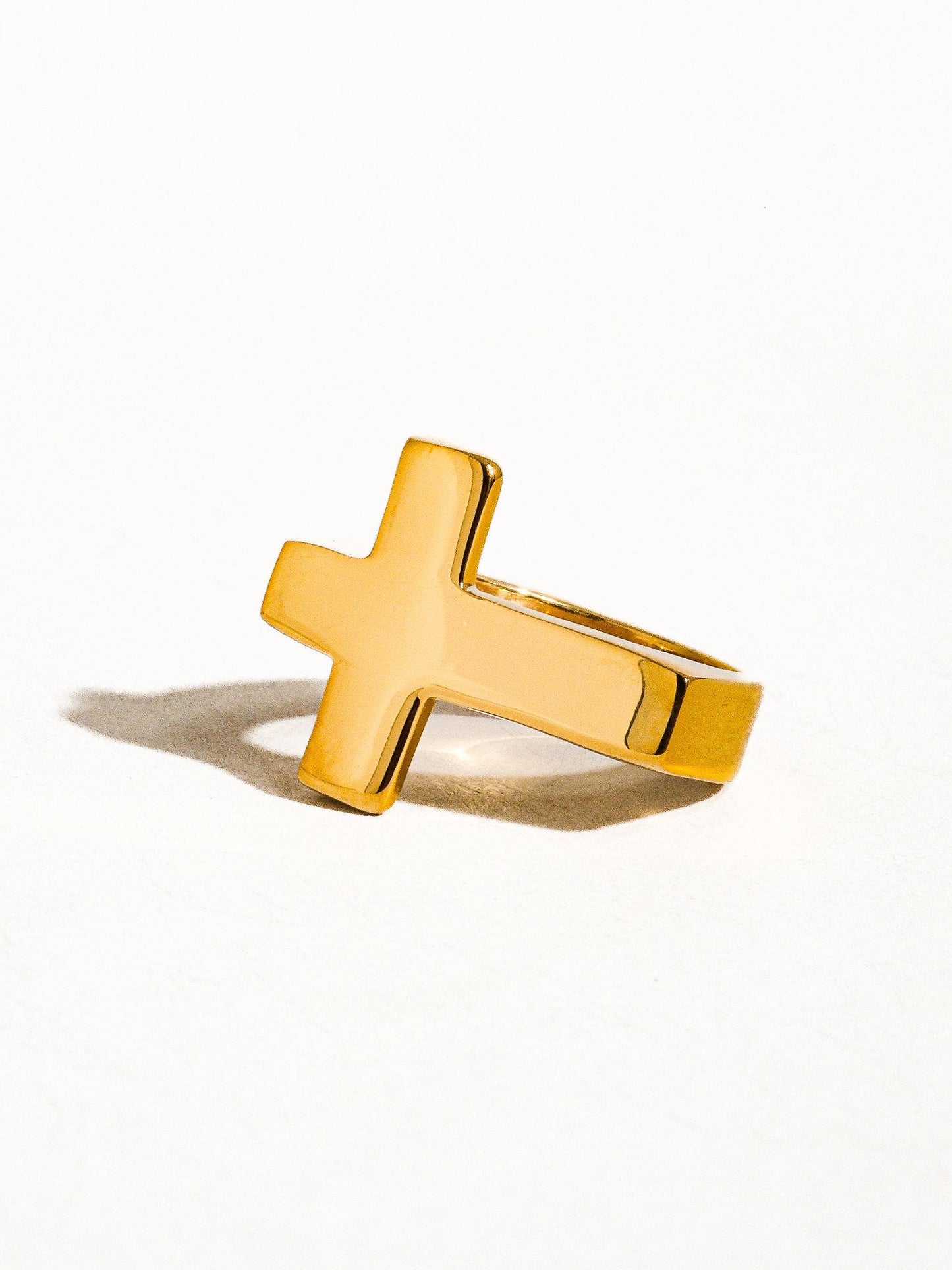 Truth 18K Gold Non-Tarnish Cross Ring: Yellow Gold