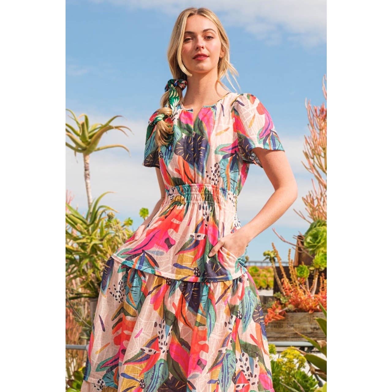 Abstract Printed Smocked Maxi Dress: FUCHSIA