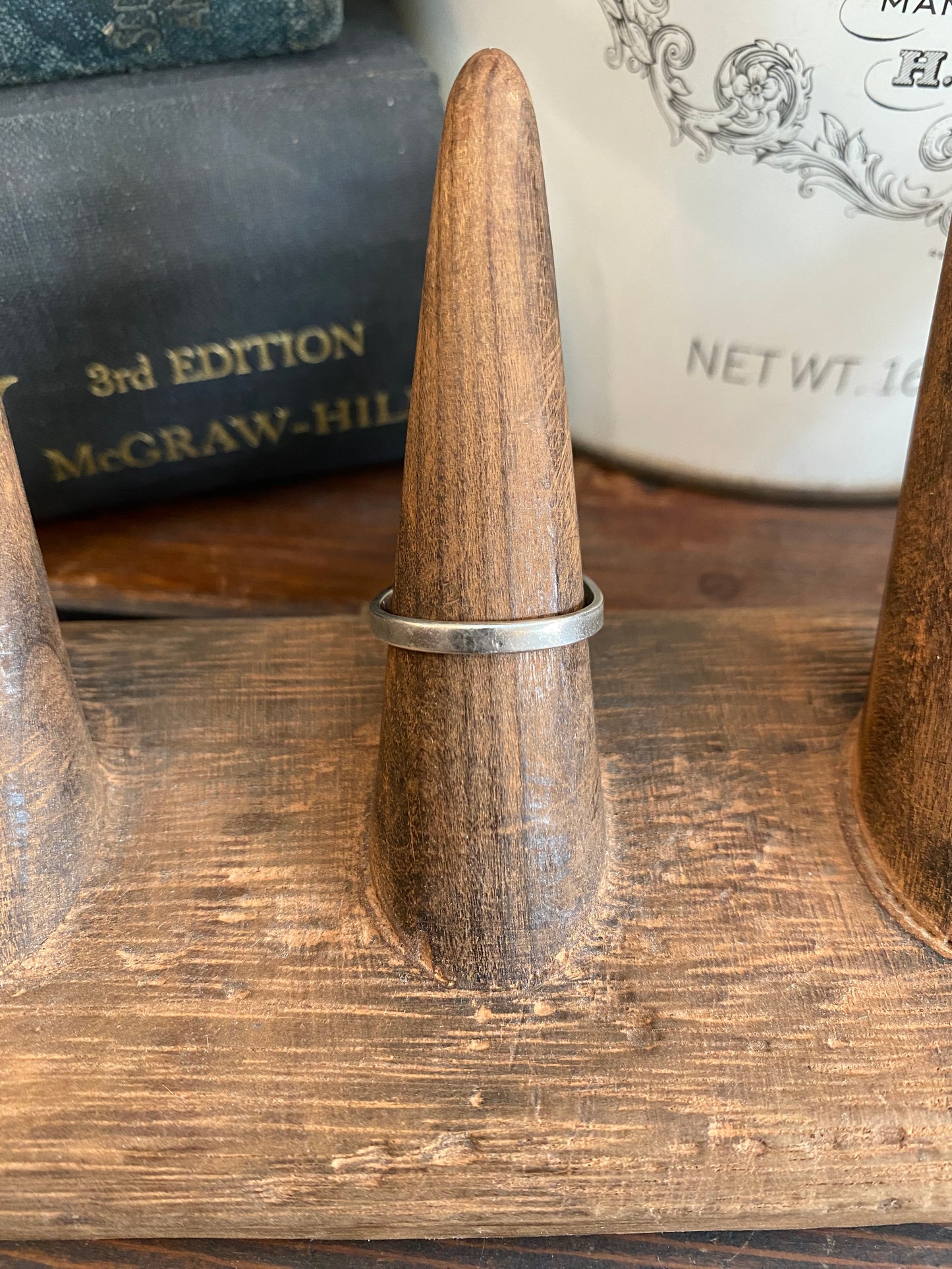 Vintage Sterling Ring And White Quartz