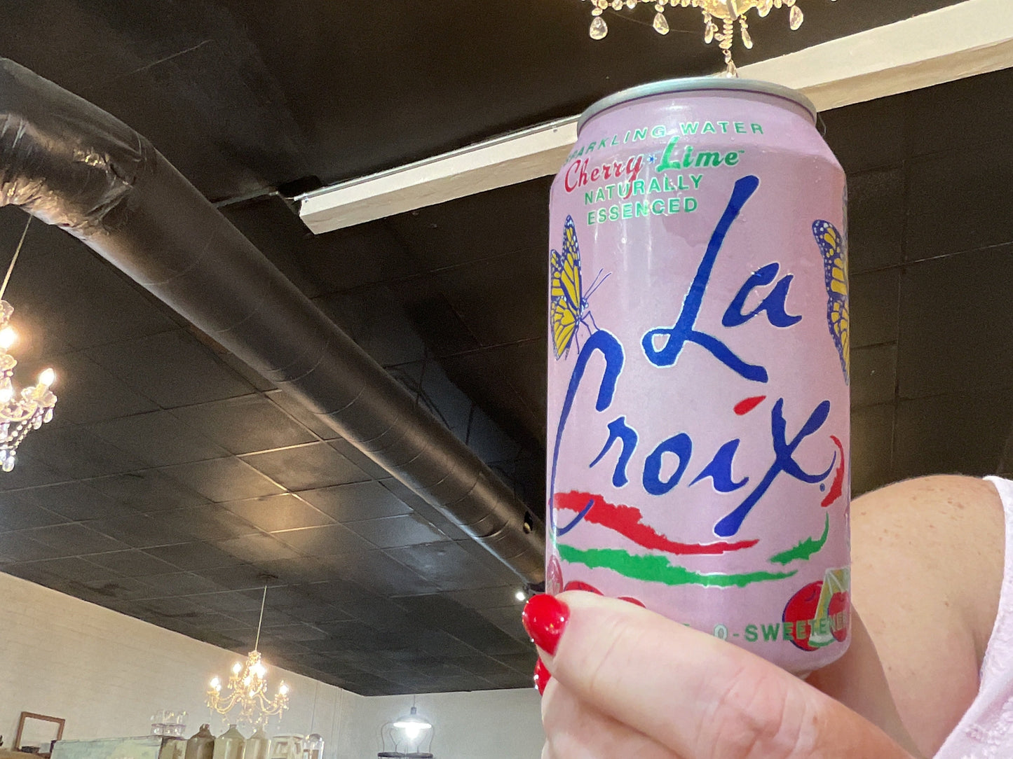 Refrigerated Drinks Le Croix Cherry Lime