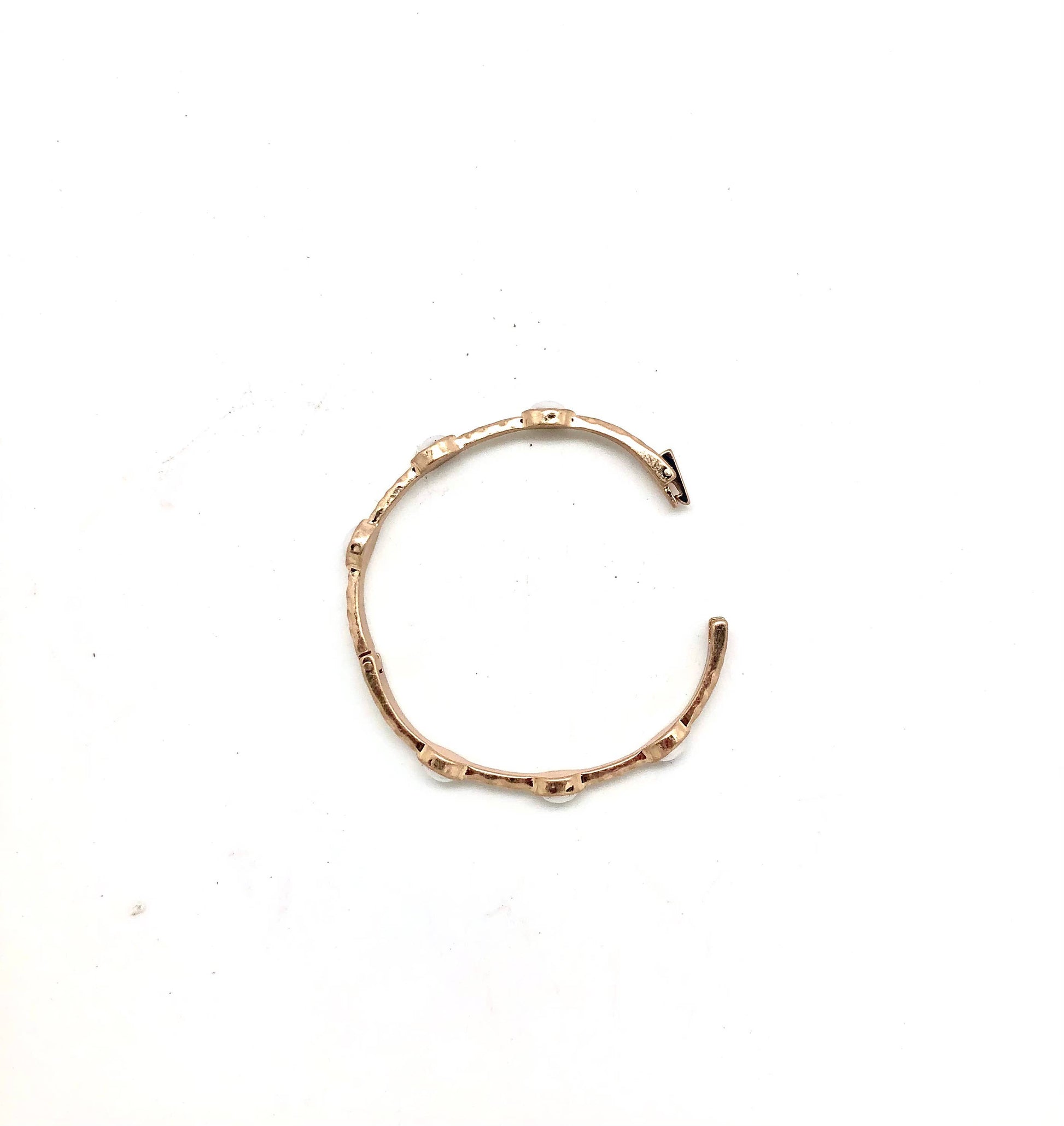 Bracelet 6 Oval Glass Pearl MatteGold w/SafetyHook Clasp