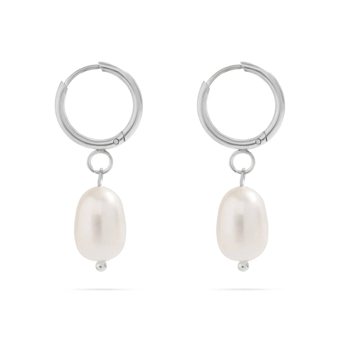 18K Gold PVD Freshwater Pearl Huggie Hoop Earrings: Gold WJW