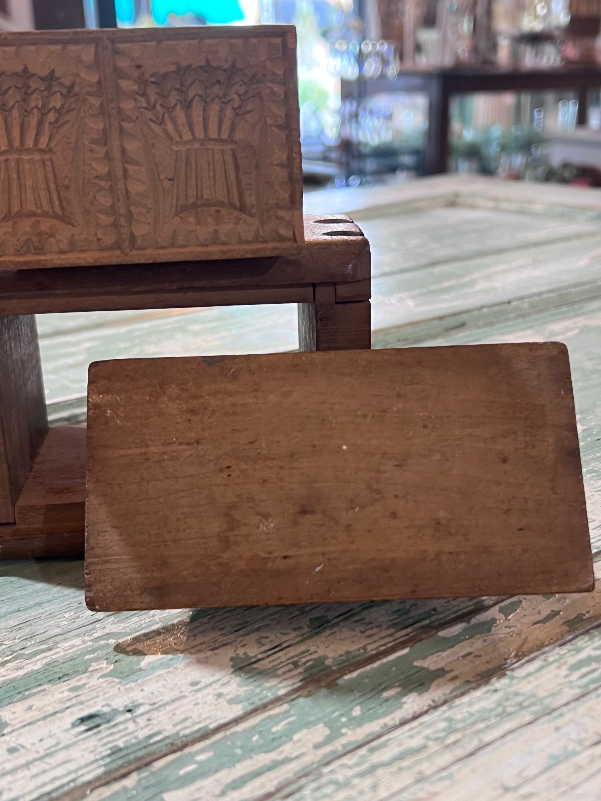 Antique Dual Wheat Bushell Butter Mold with Scraper
