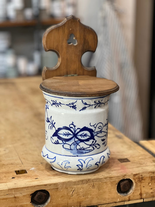 German Blue Onion Salt Box with Lid Orlando Estate Auction