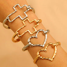 Metal Tone Structured Heart Bracelet