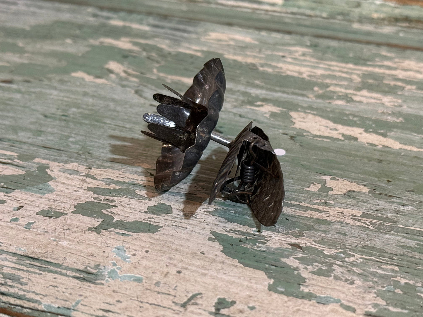 Vintage Christmas Silver Metal Candle Clip