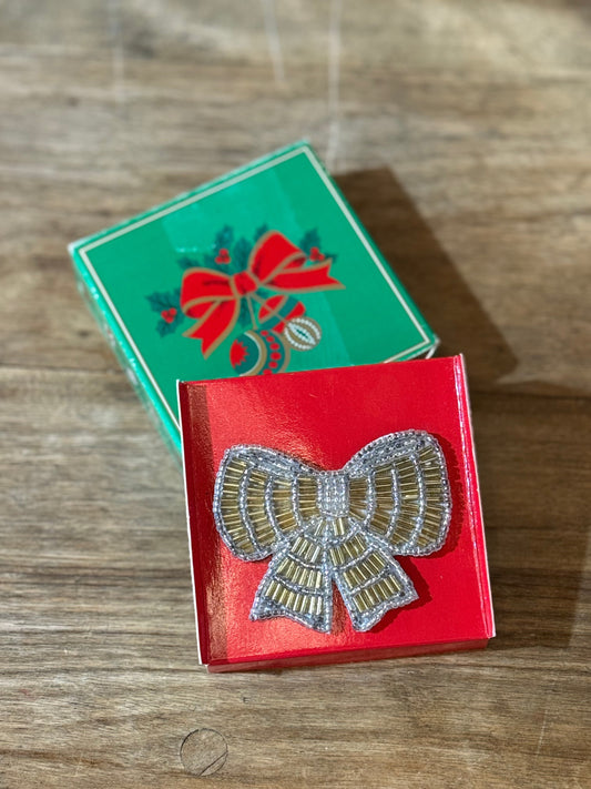 Avon “All That Glitters” Sequin Pin Bow Tie