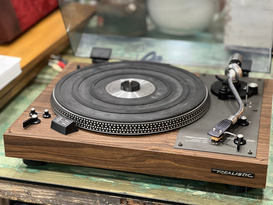Realistic Lab-400 Turntable