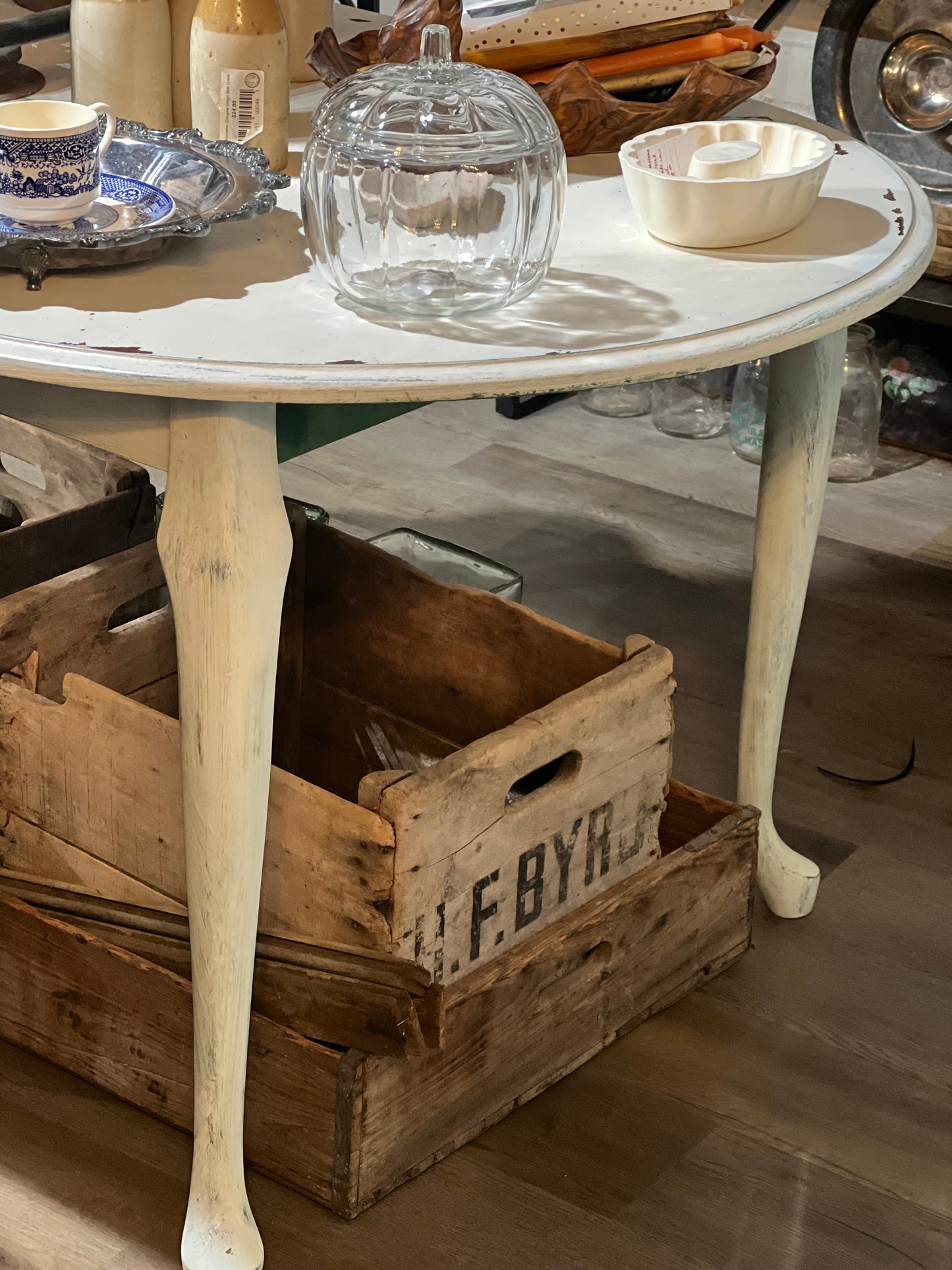 White Oval Farmhouse Table