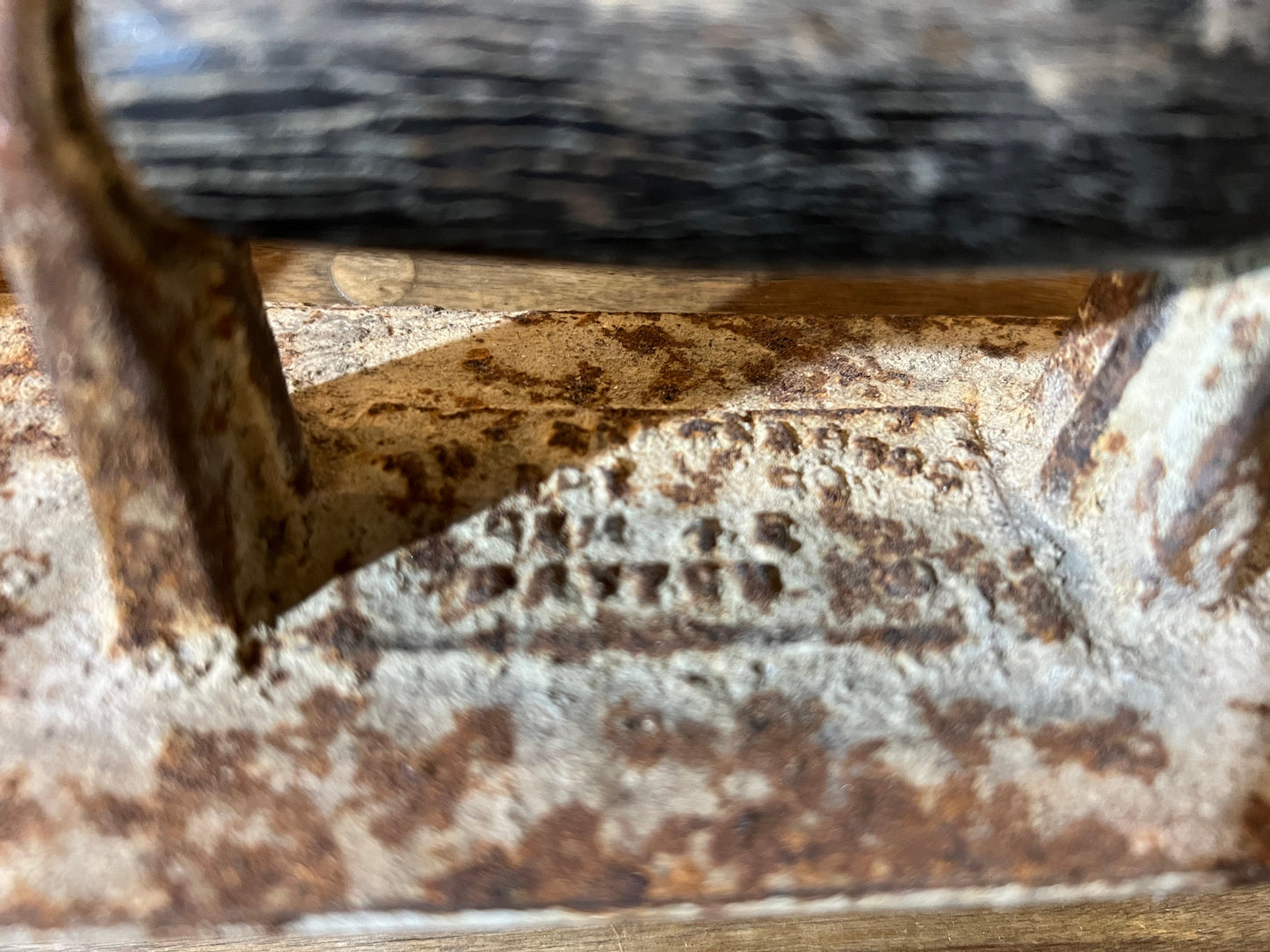 Antique Masonry Float