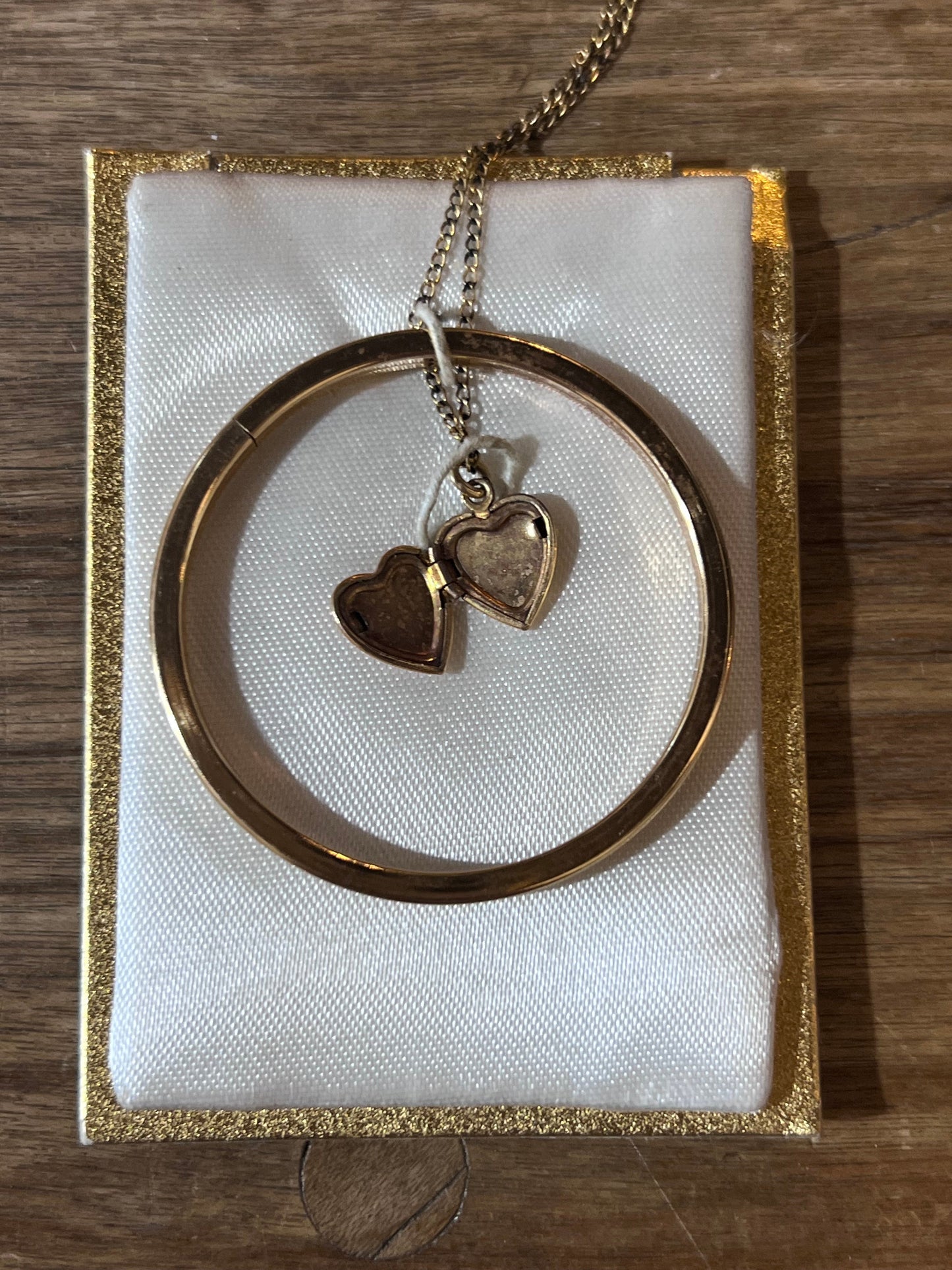 Vintage Child Sized Locket & Bracelet Set