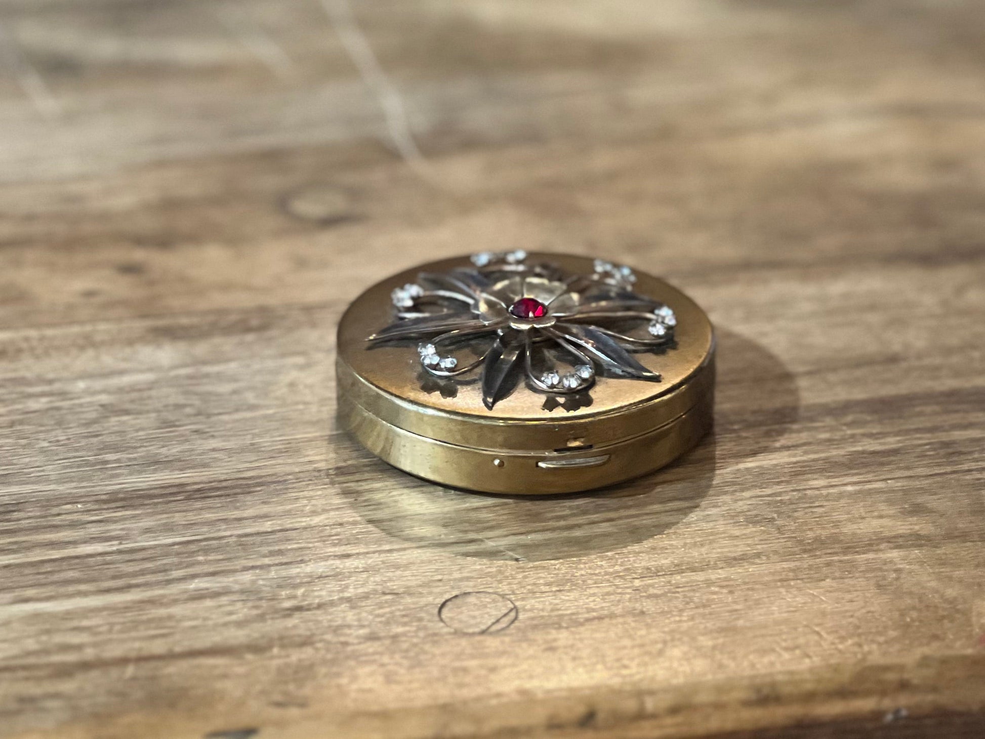 Vintage Gold-Toned Powder Compact