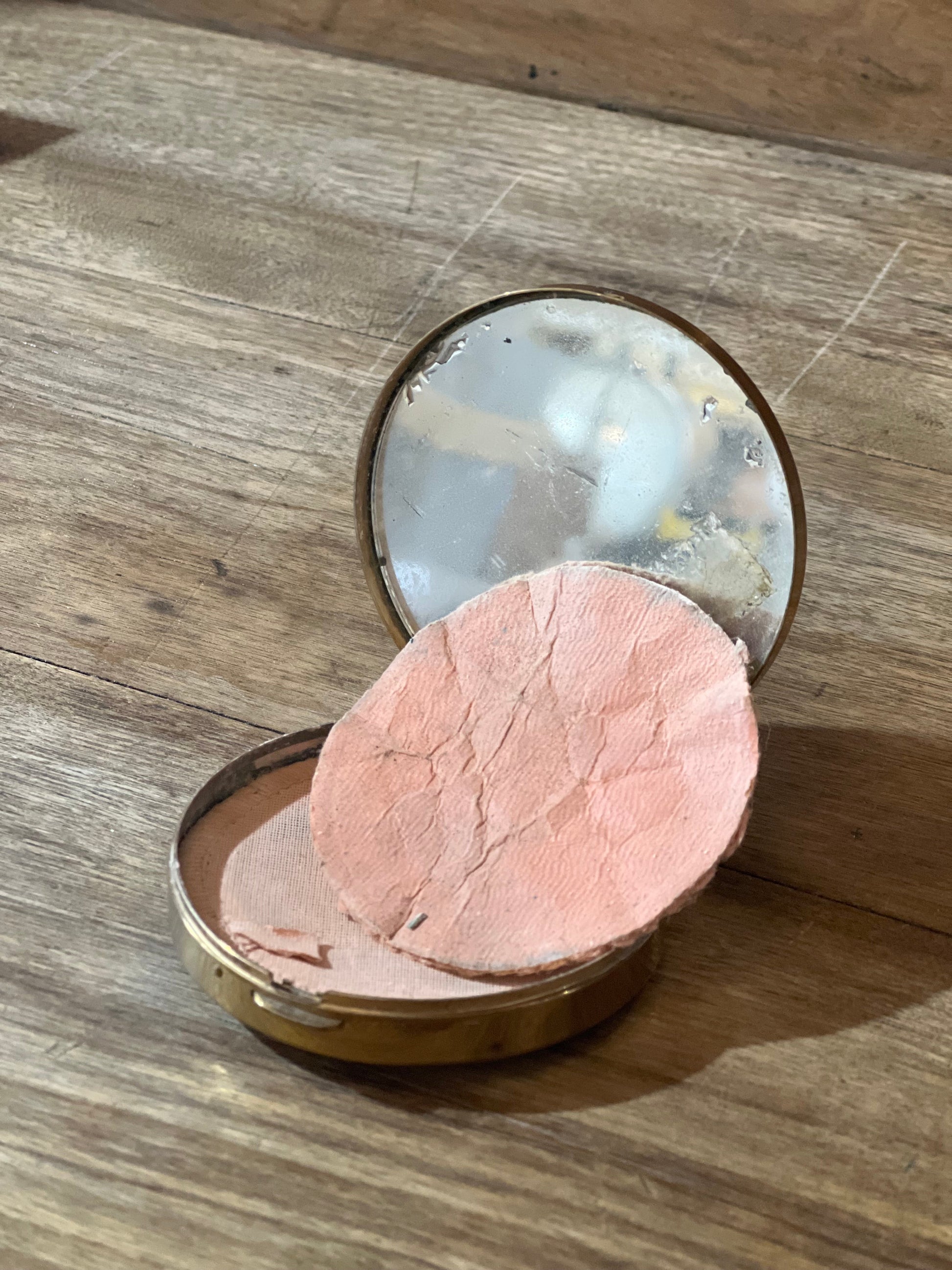 Vintage Gold-Toned Powder Compact