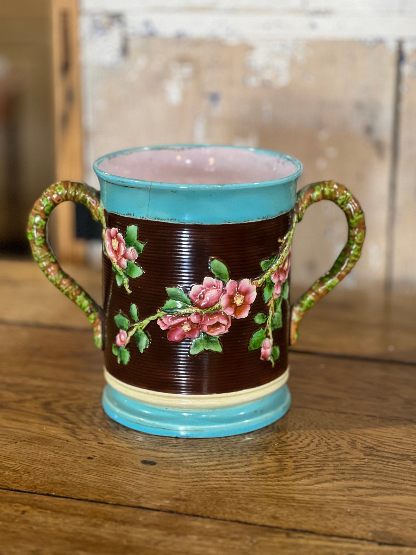 Majolica 2 Handled Tankard Lamp