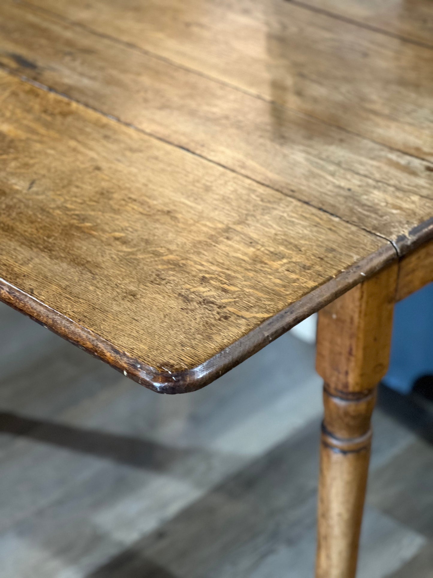 Drop Leaf Table