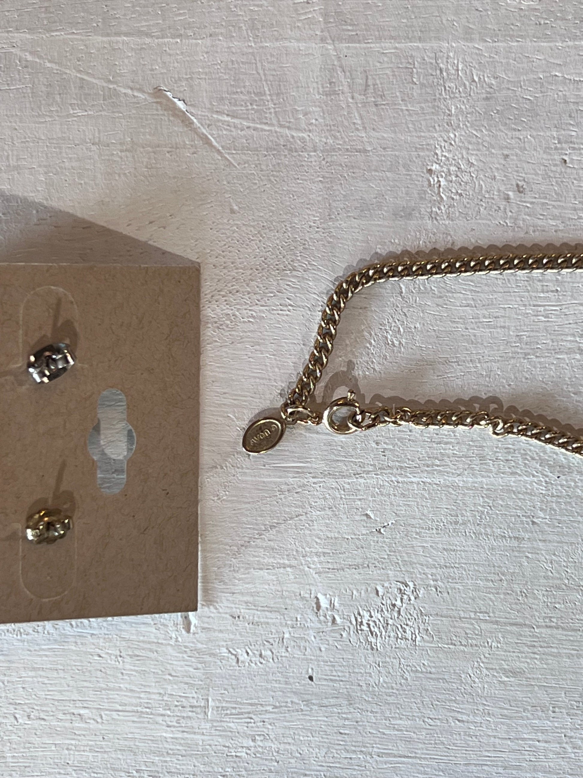 Avon "Sea Swirl" Necklace & Earring Set