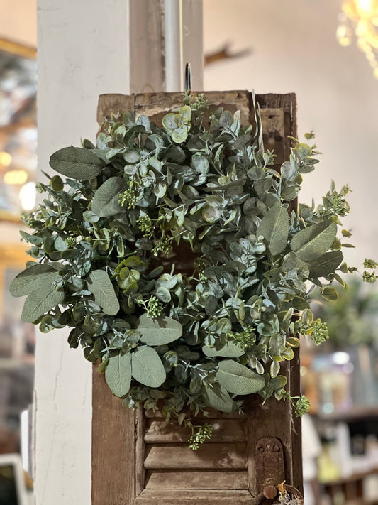 16" Green Leaf Wreath / Candle Ring