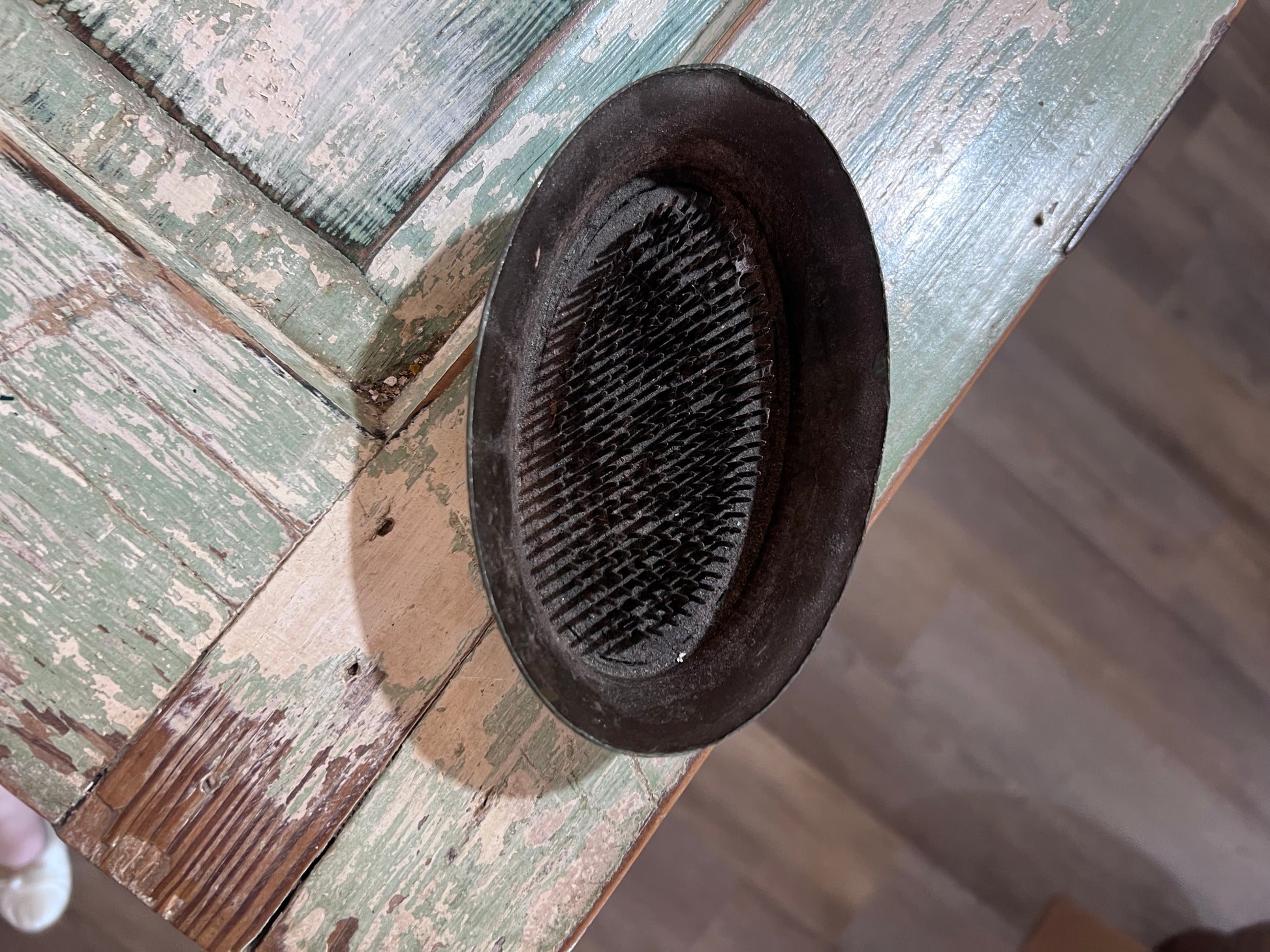 Vintage Cast Iron Pin Pot Flower Frog Oval Shape