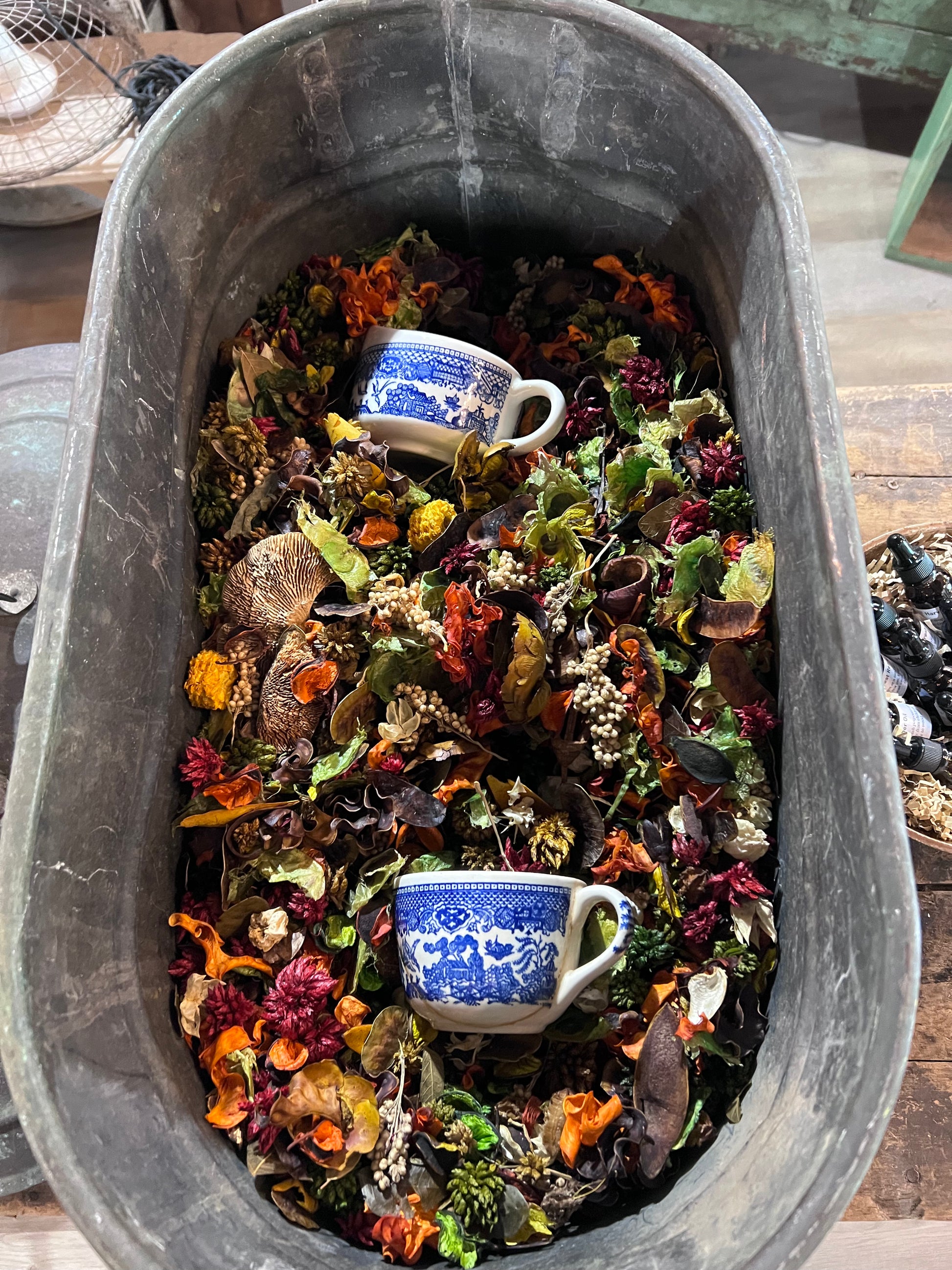Loose Potpourri By the Cup