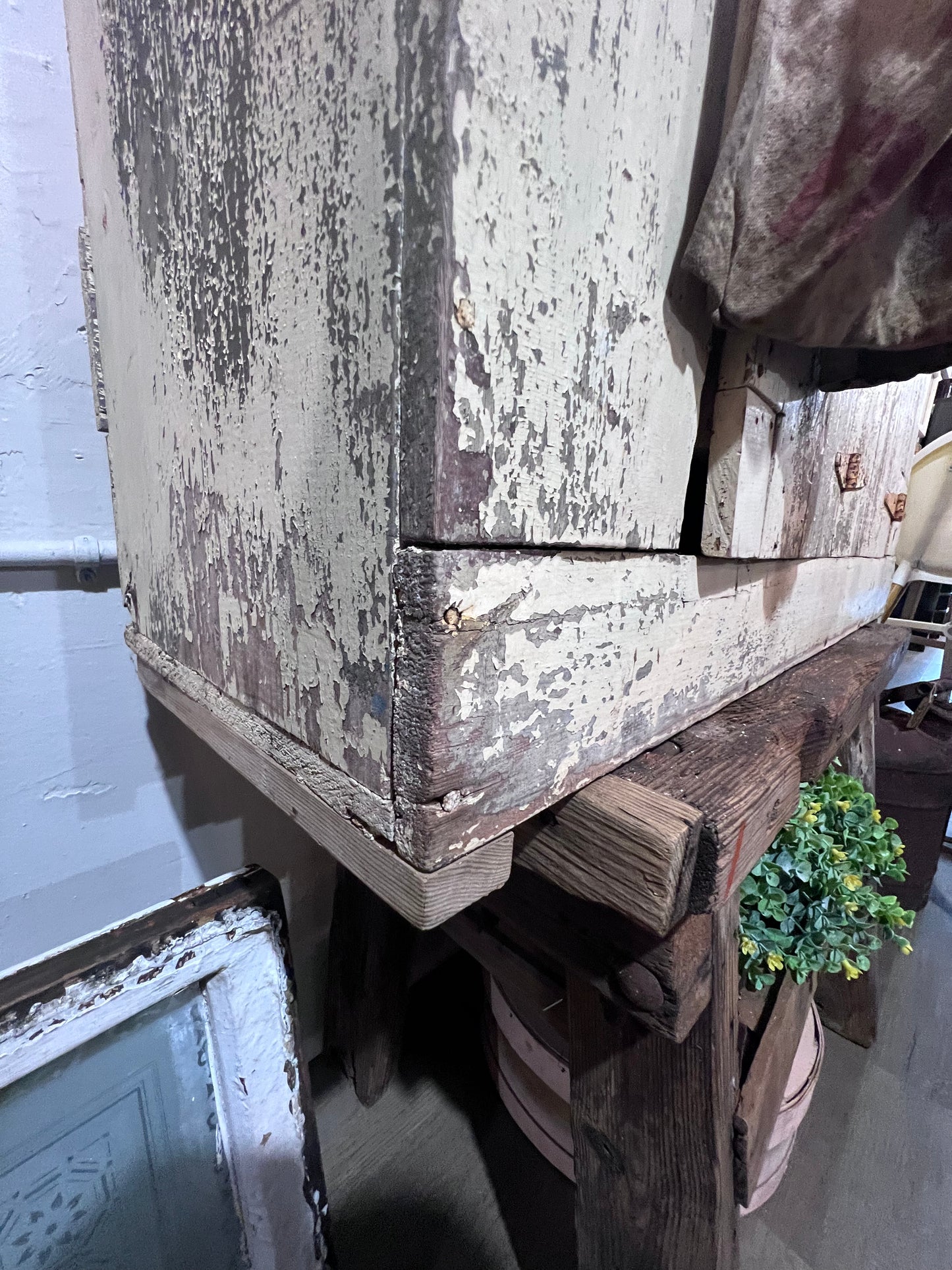 Chippy 1 Door Cupboard Jelly Cabinet