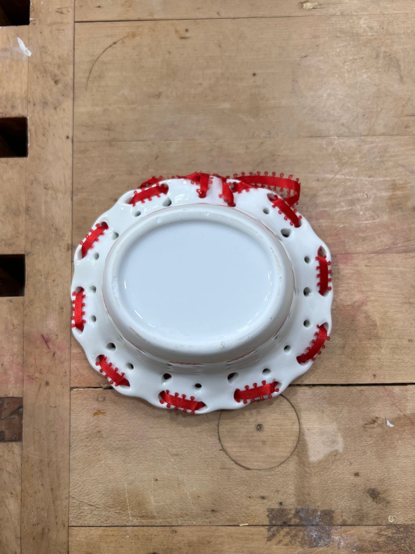 Ceramic Scalloped Bowl with Red Ribbon