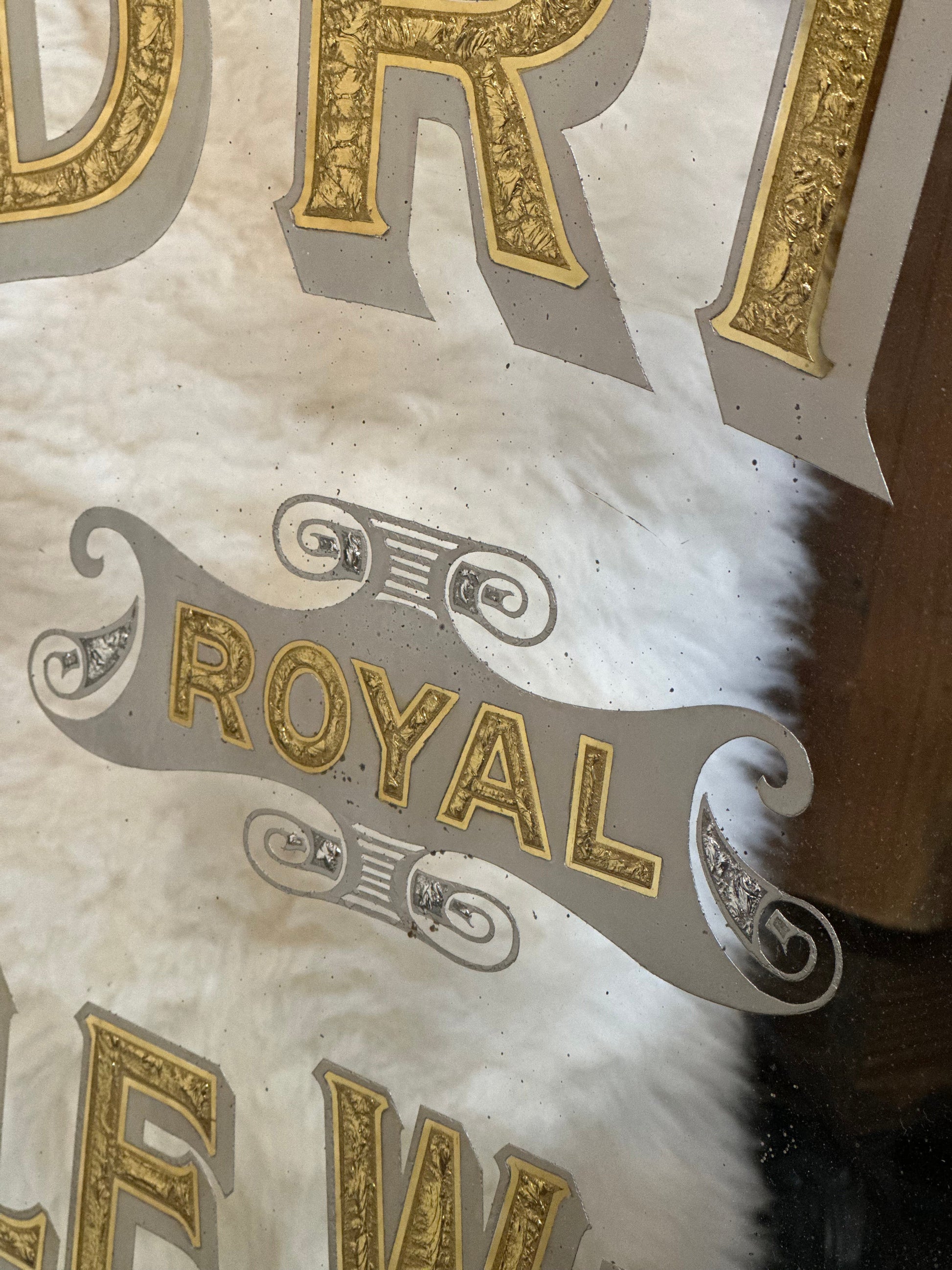 Royal Idris Table Waters Bar Mirror