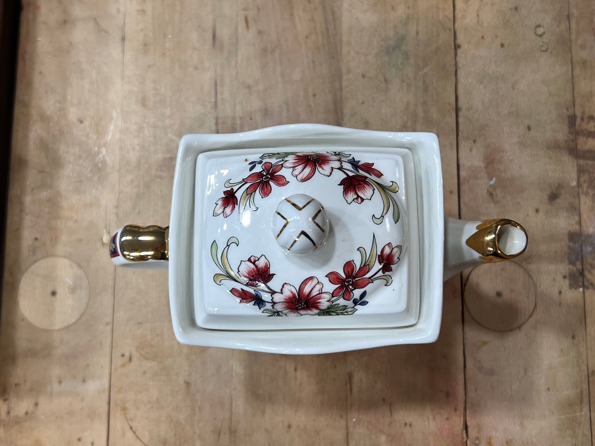 Windsor Teapot