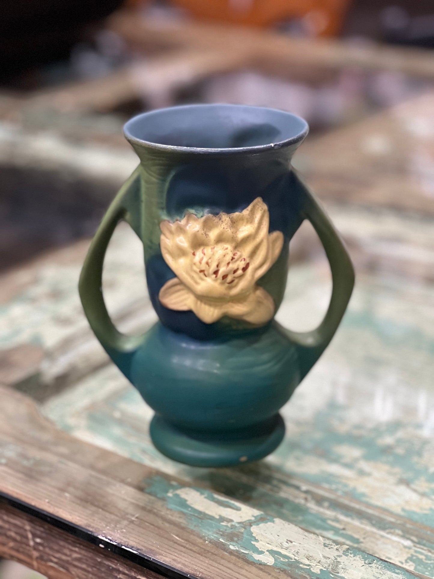 Roseville Water Lily Vase