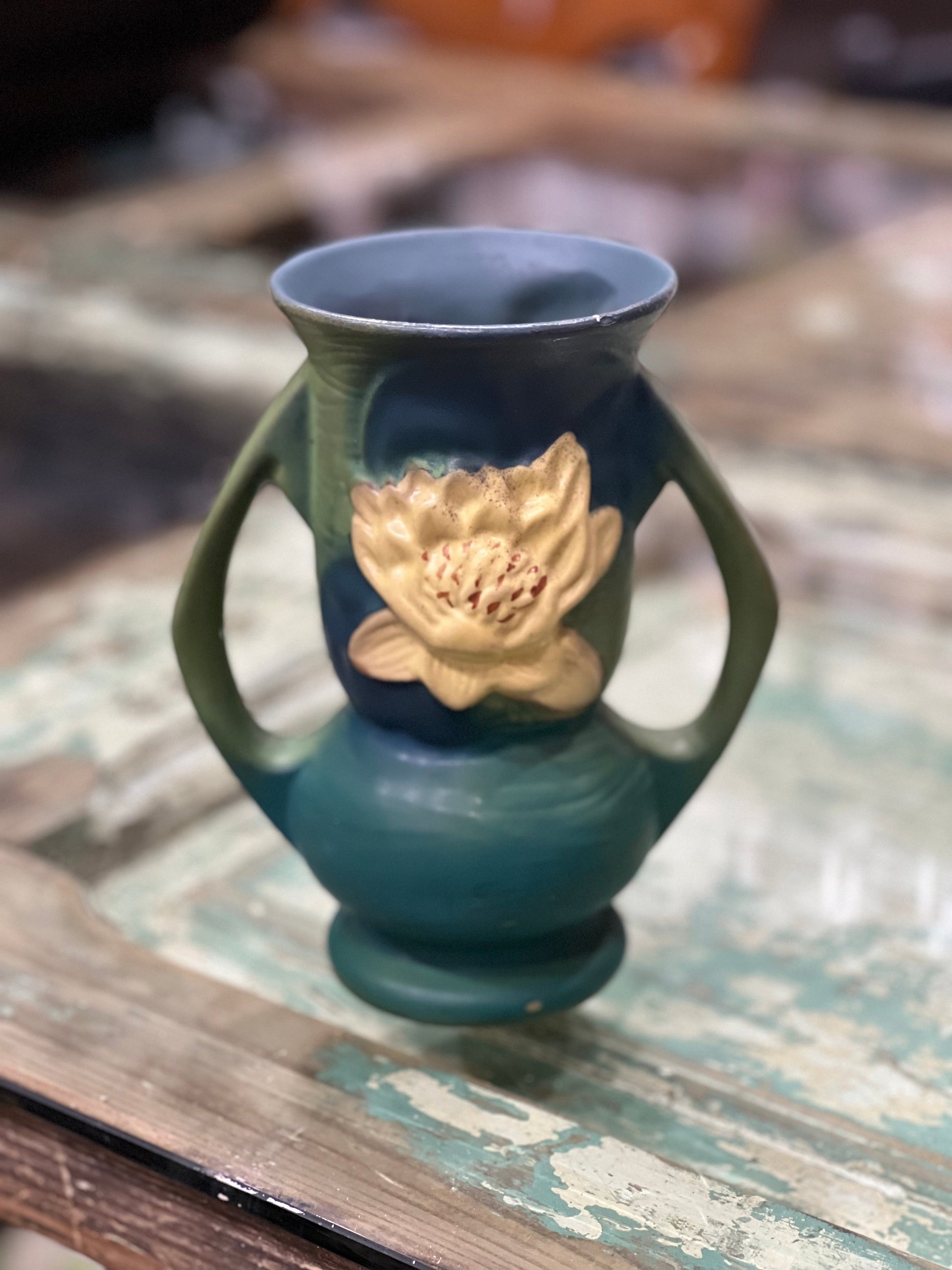 Roseville Water Lily Vase