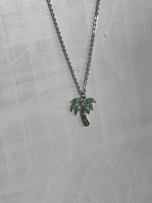 Vintage Avon Palm Tree Necklace