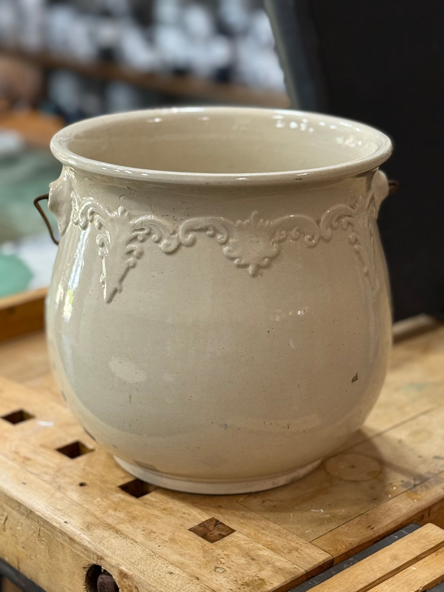 Ironstone Chamber Pot
