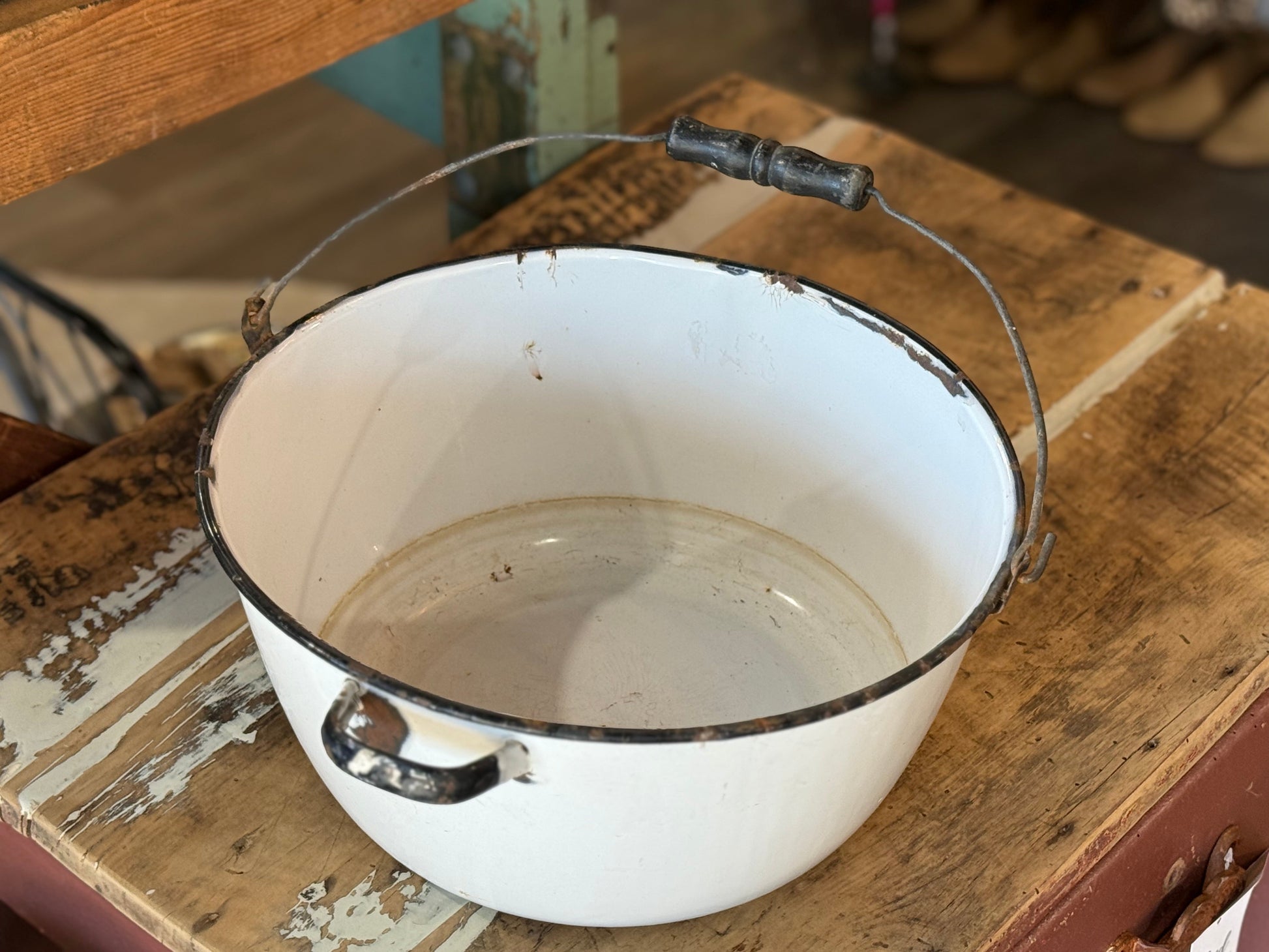 14.5" White & Black Handled Enamelware pan