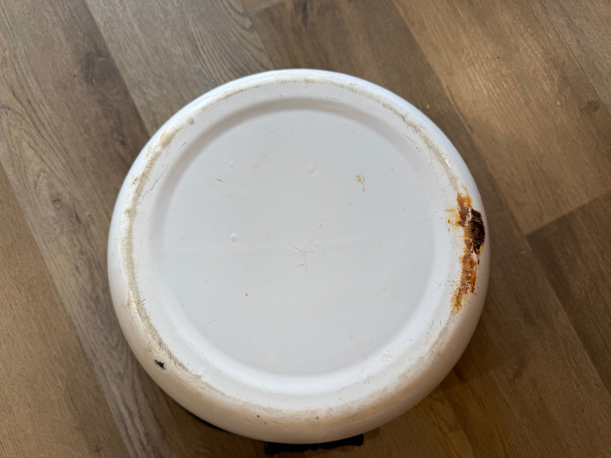 14.5" White & Black Handled Enamelware pan