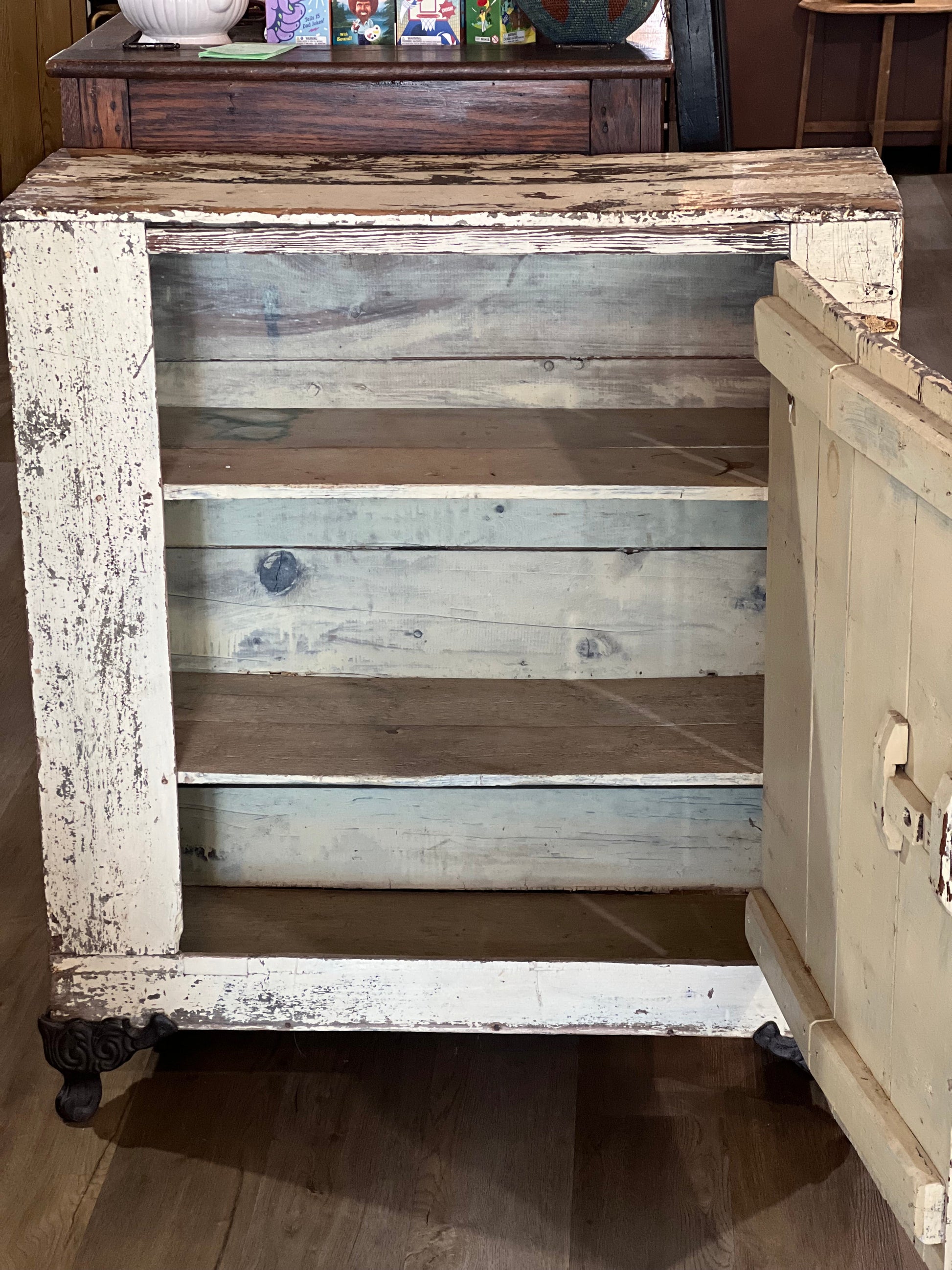 Chippy 1 Door Cupboard Jelly Cabinet