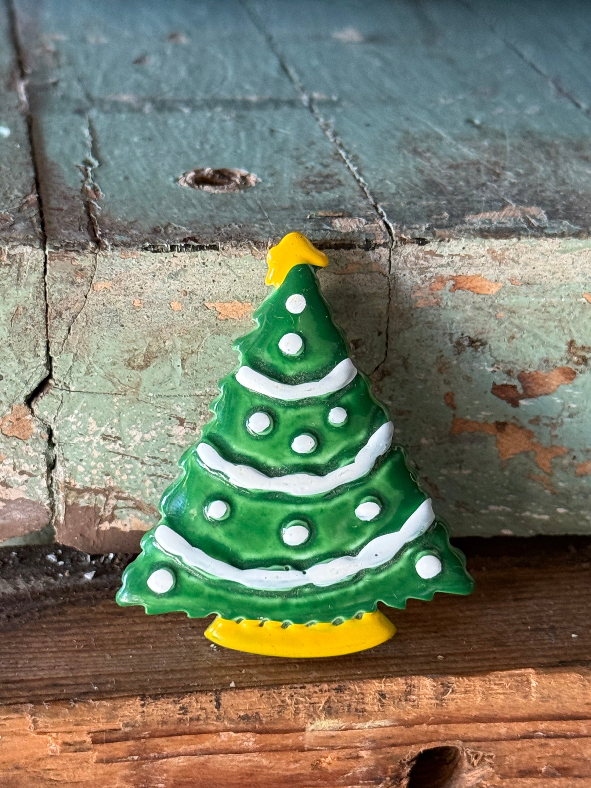 Brooch/Pin Christmas Tree Pin - Plastic