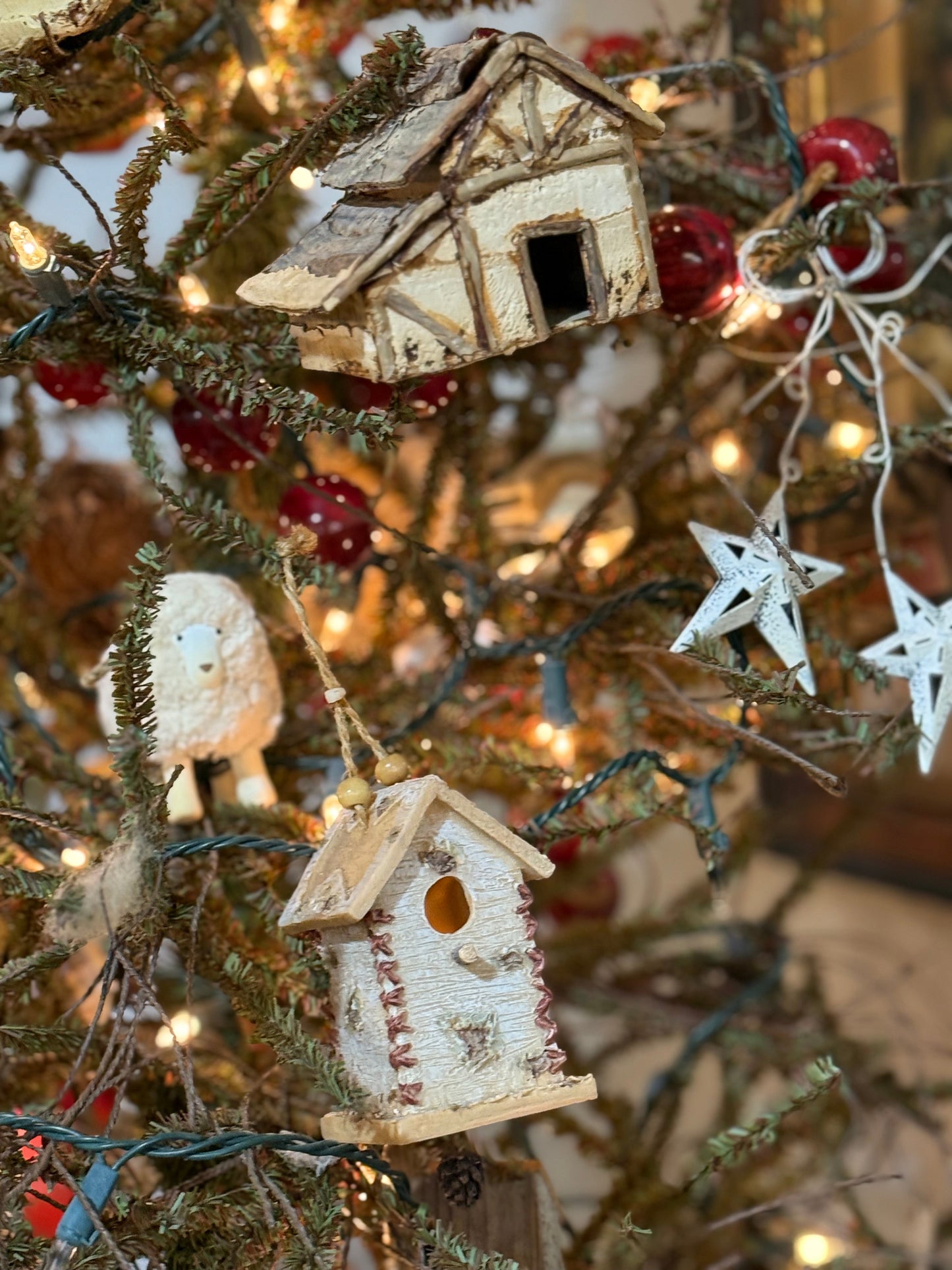 Country Chic Sheep Adorned Christmas Tree w/Lights