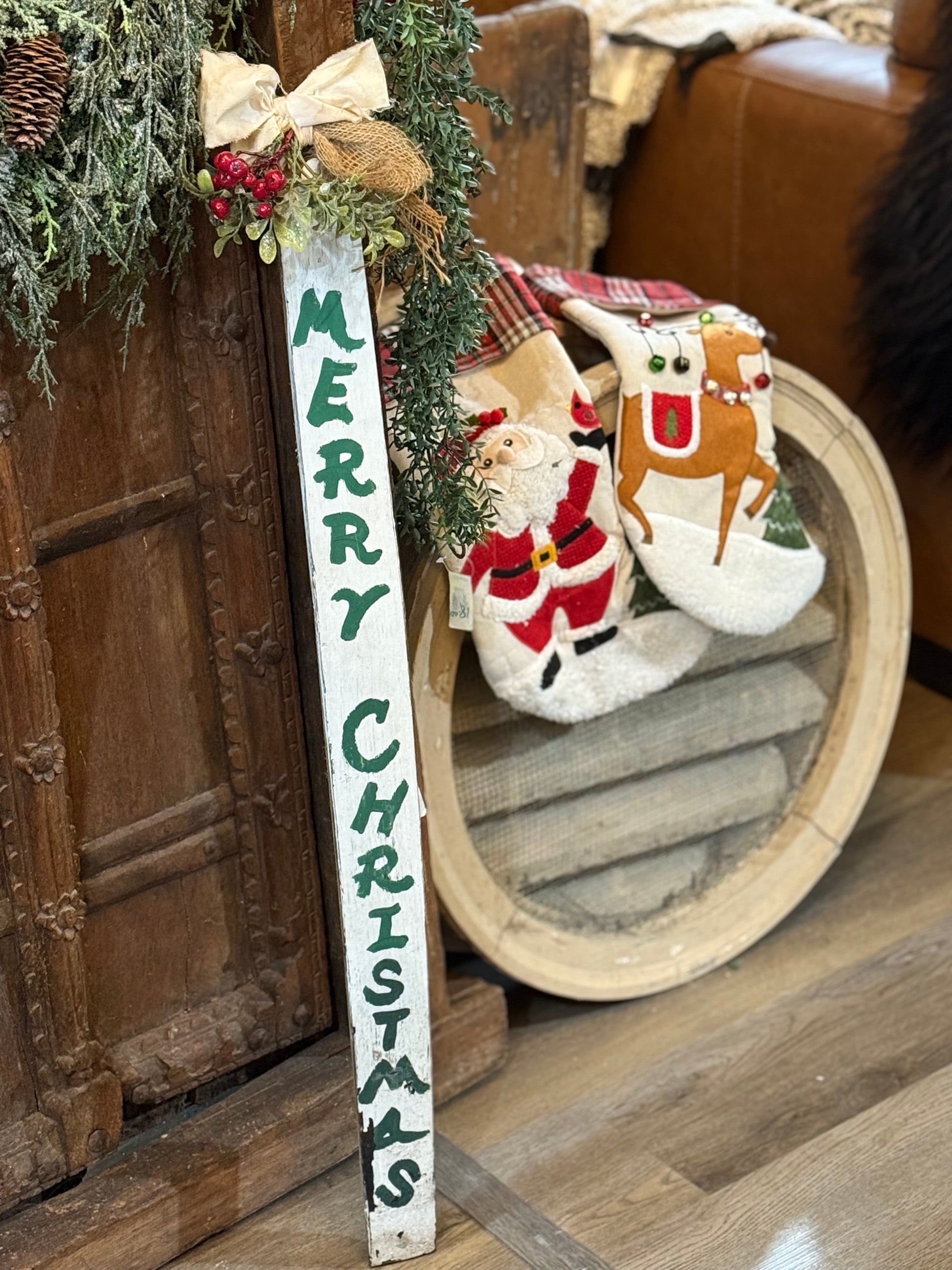 Rustic Hand-Painted Merry Christmas Sign