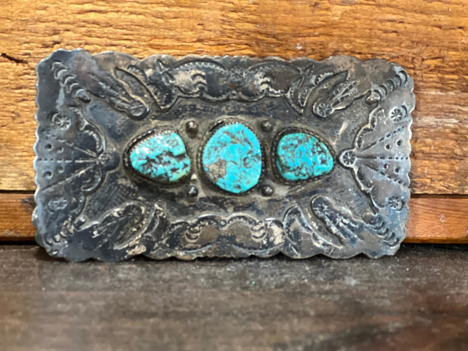 **confirm metal before posting... Vintage Southwestern Three-Stone Turquoise Scalloped Belt Buckle Turkey Creek Donations