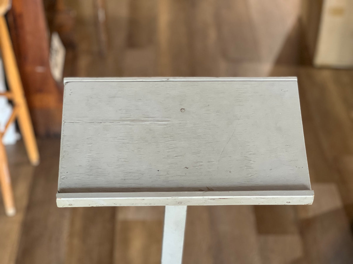 44.5" Vintage Gray Wooden Podium Stand – Slanted Display Lectern