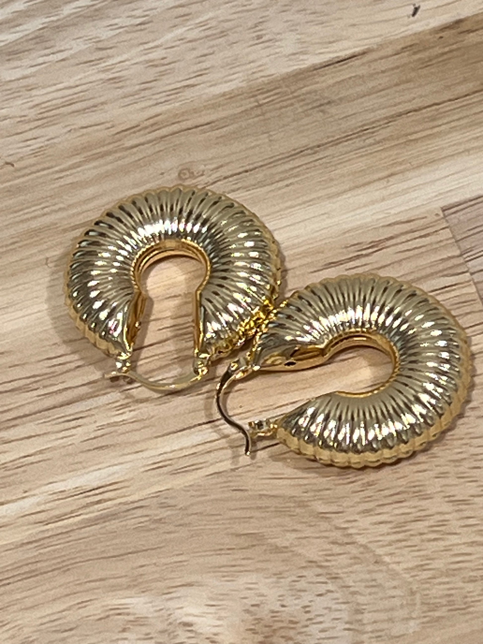 Gold Filled Small Hoop Ribbed Polished Finish Earrings