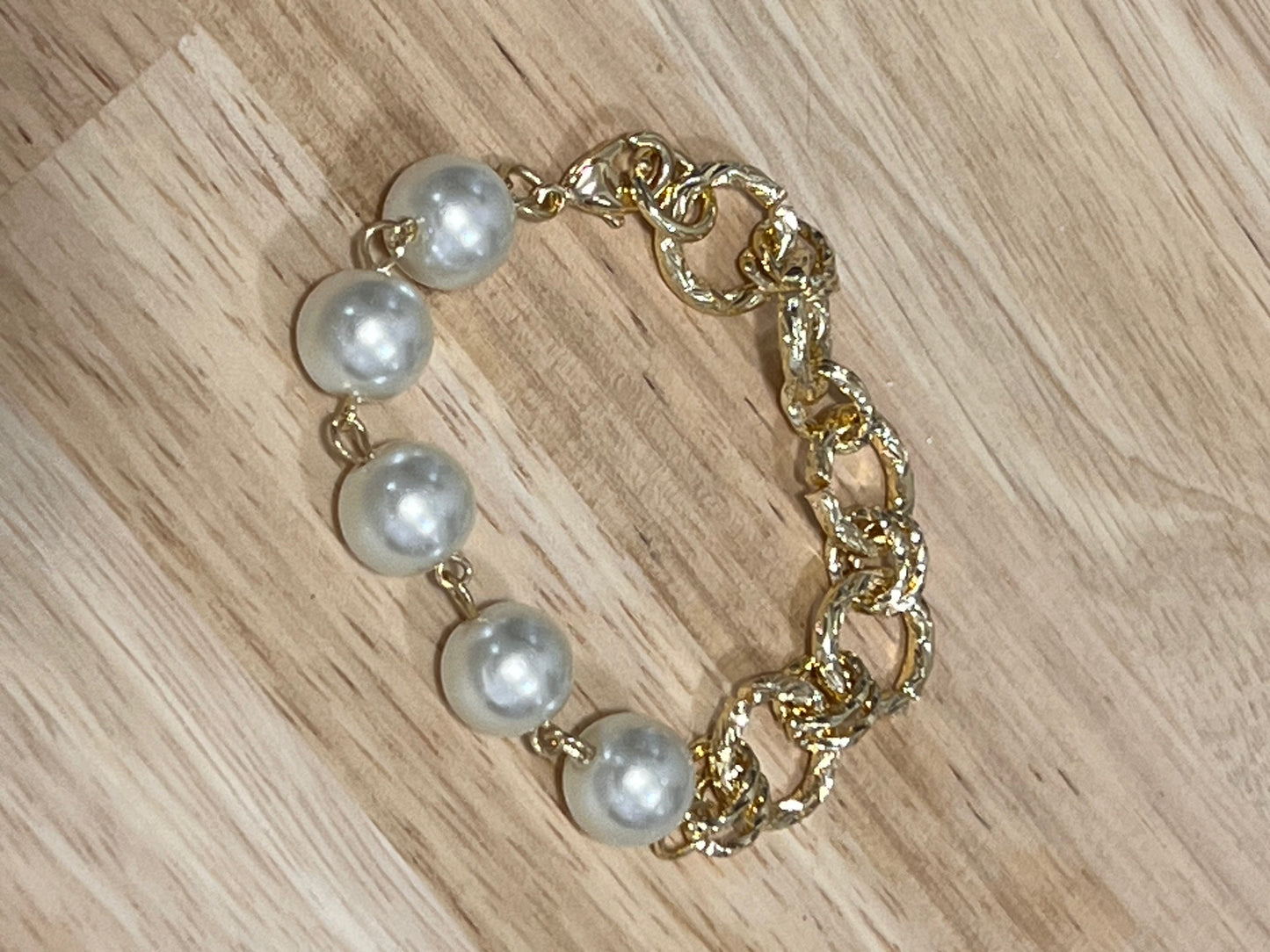 Gold Filled Ball and Twist & Ivory Pearl Bracelet 7.5"