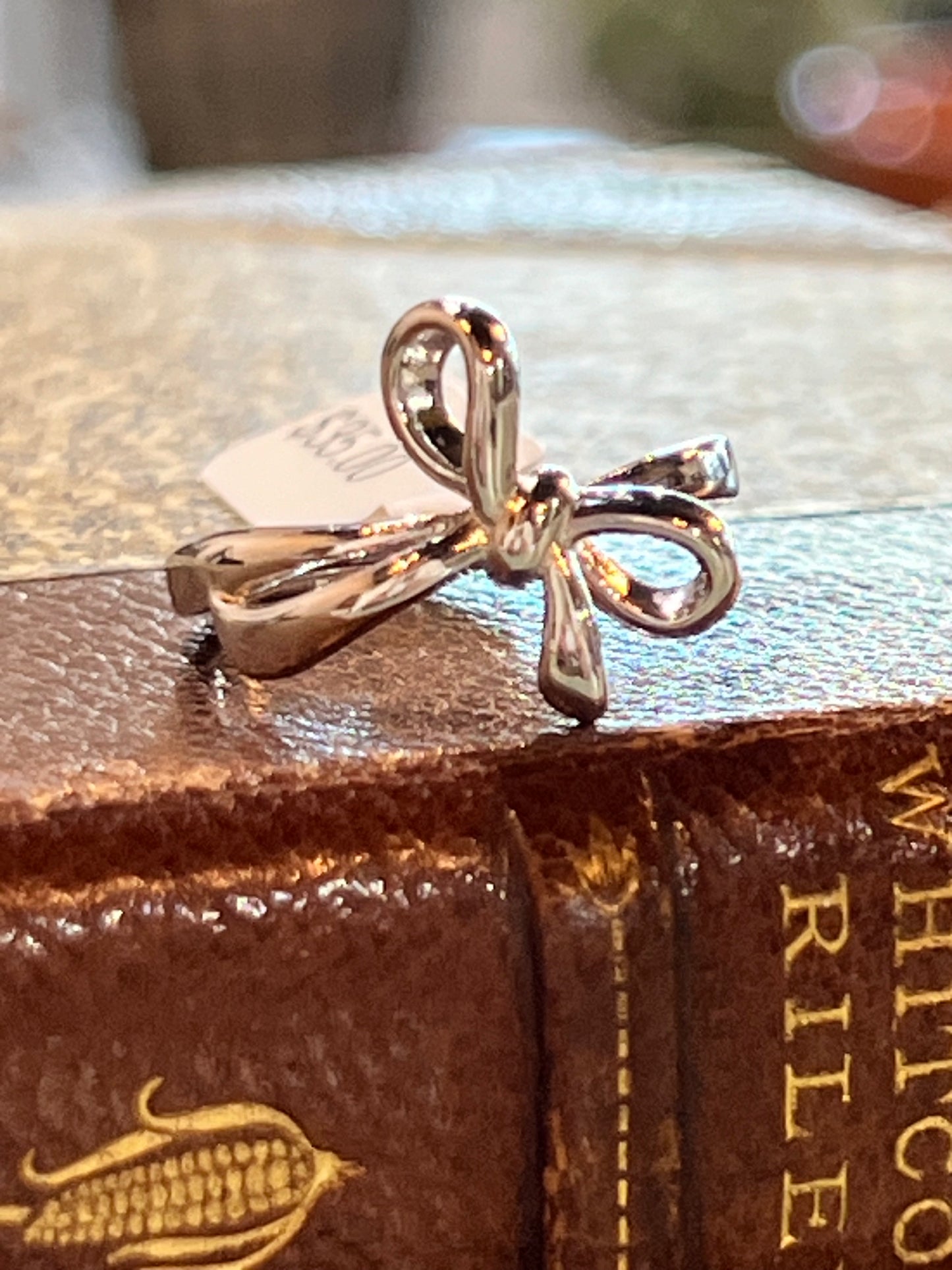 Tarnish Free Rings Sz 7 Bow