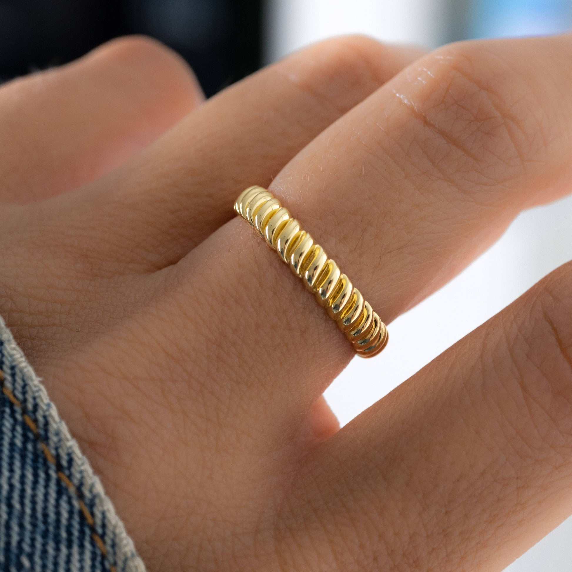 Textured Stacking Ring: Gold / 8