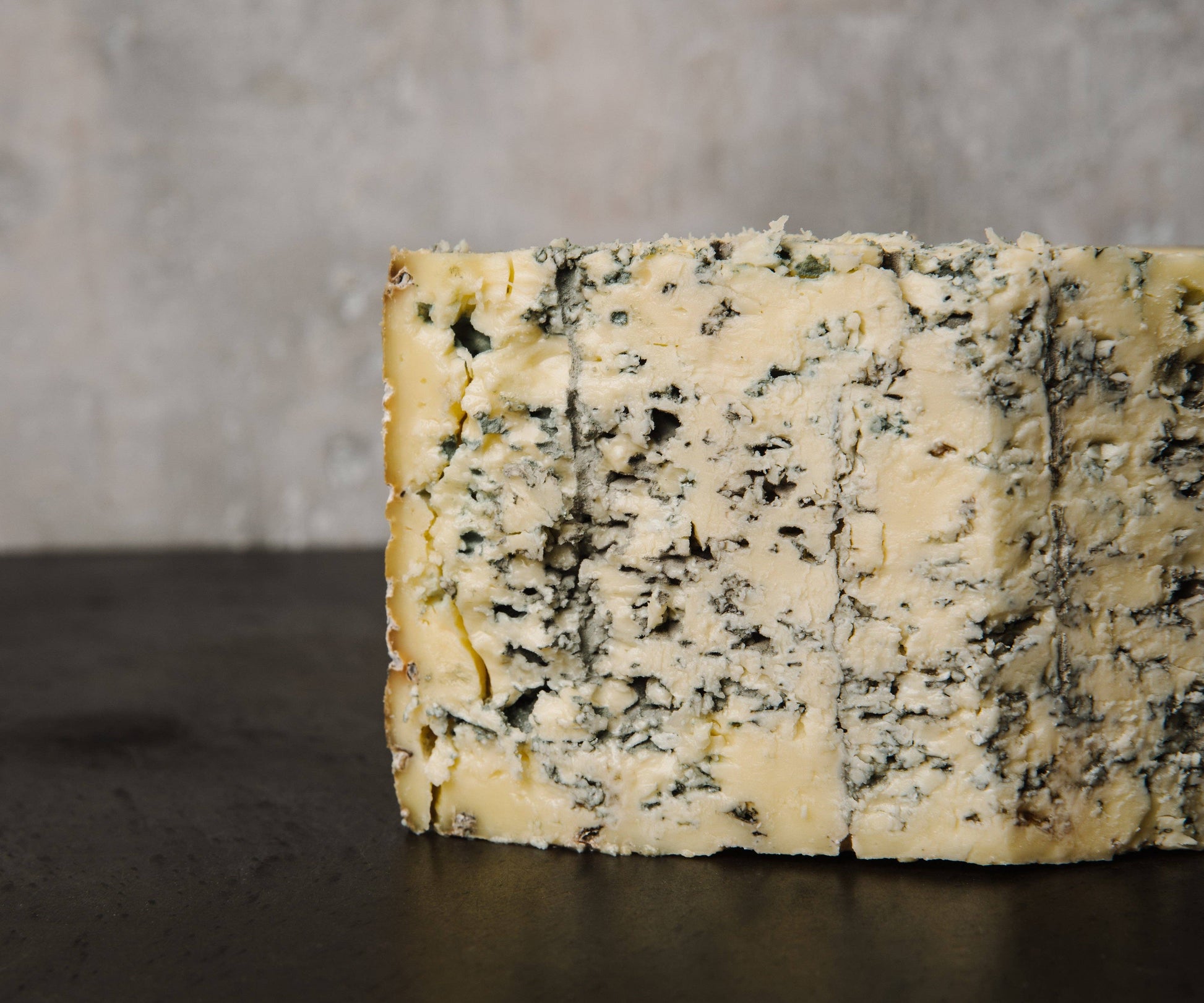 Asher Blue Individual 6 oz Cheese